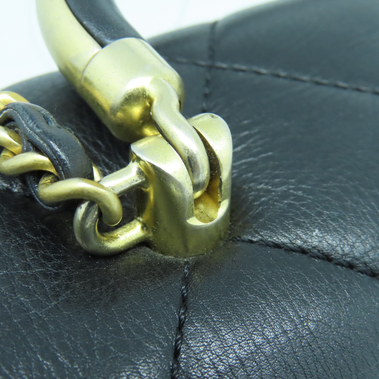 CHANEL rhombic cowhide leather Chain Shoulder Bag gold buckle chain shoulder bag black