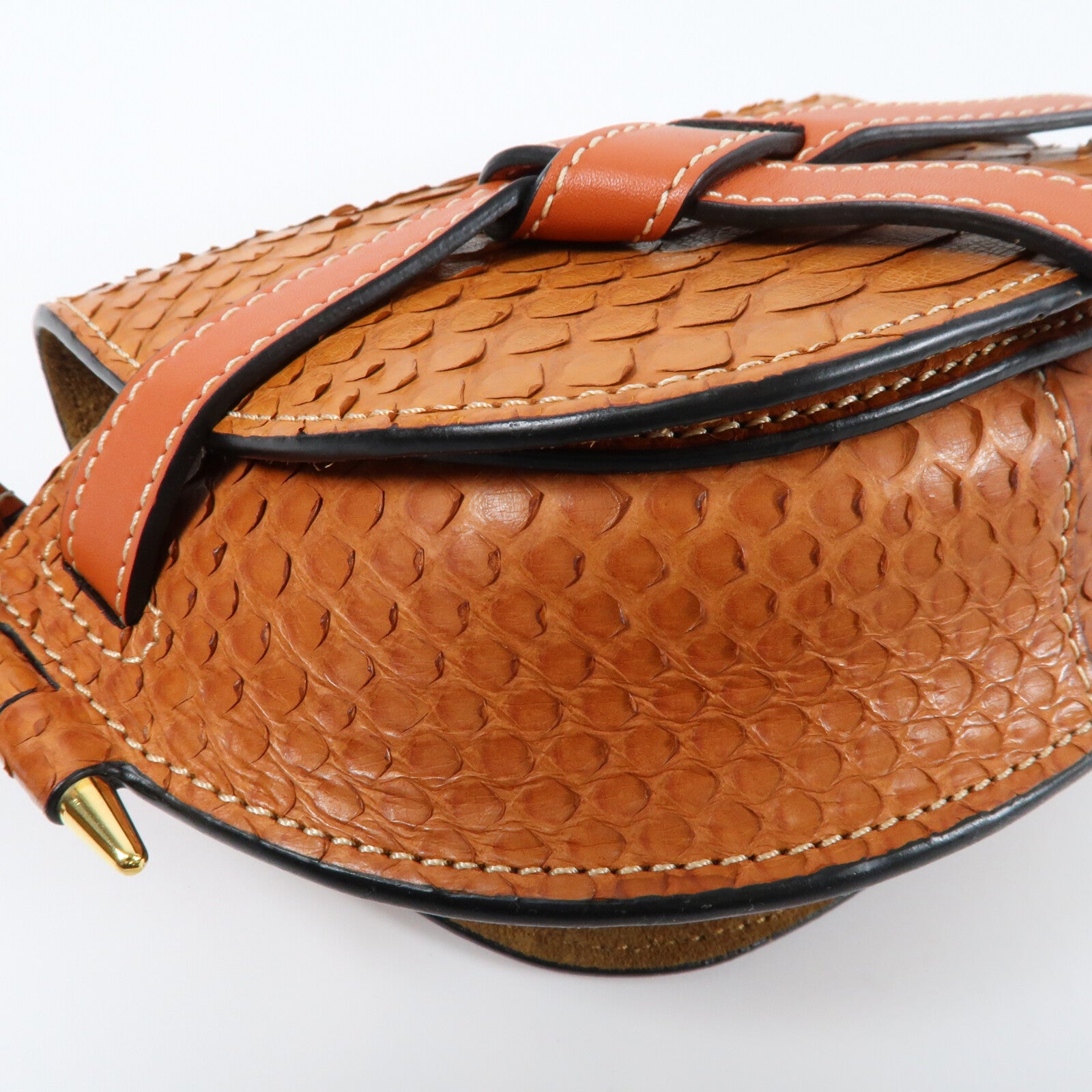 LOEWE 蛇皮皮革Mini Gate金扣肩背袋