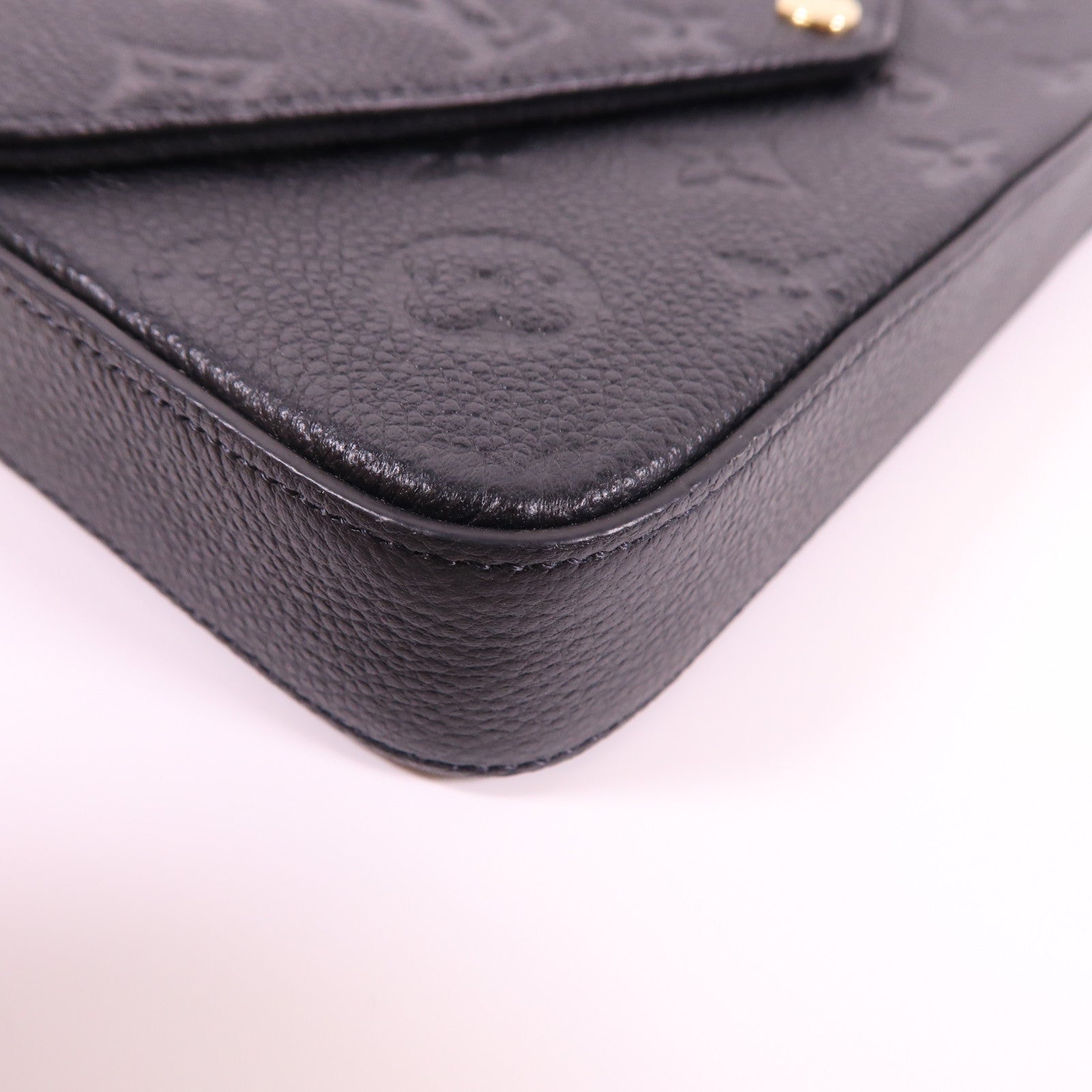 LOUIS VUITTON Monogram Empreinte Felicie Pochette金扣鏈帶肩背袋