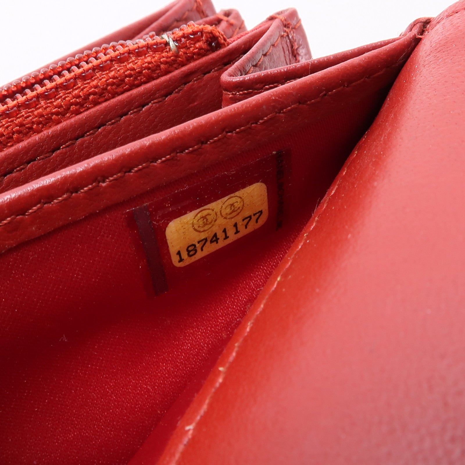CHANEL 羊皮皮革Long Wallet銀扣長錢包紅色