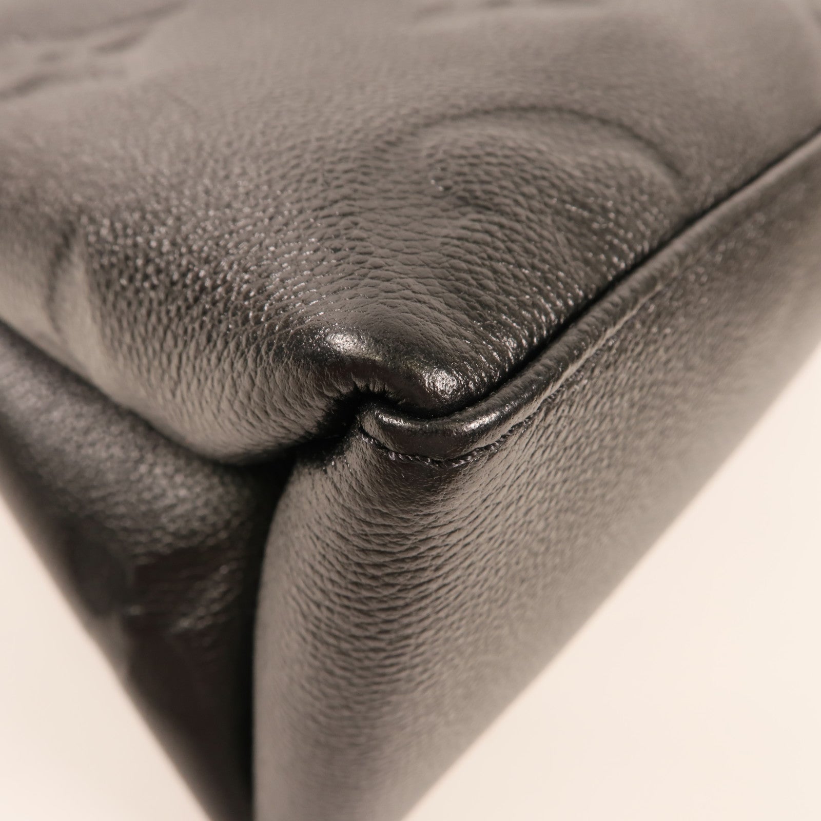LOUIS VUITTON Monogram Empreinte Petit Palais金扣手挽肩背兩用袋