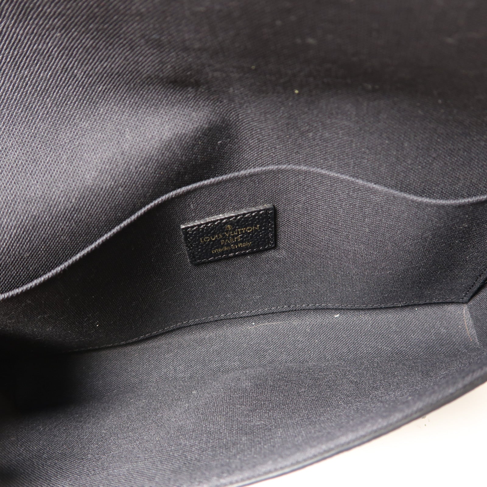 LOUIS VUITTON Monogram Empreinte Felicie Pochette金扣鏈帶肩背袋黑色