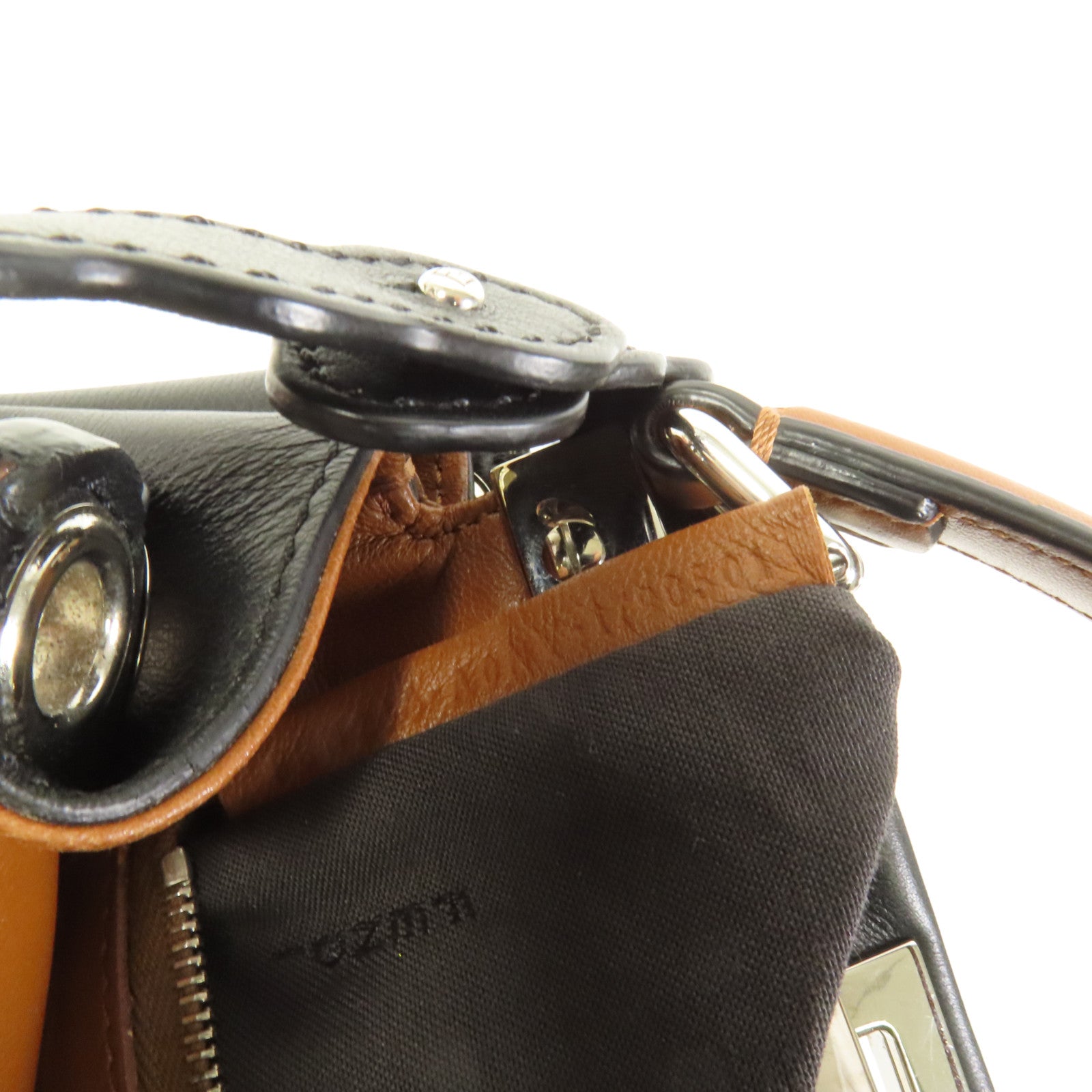 FENDI 牛皮皮革Mini Peekaboo銀扣手挽肩背兩用袋