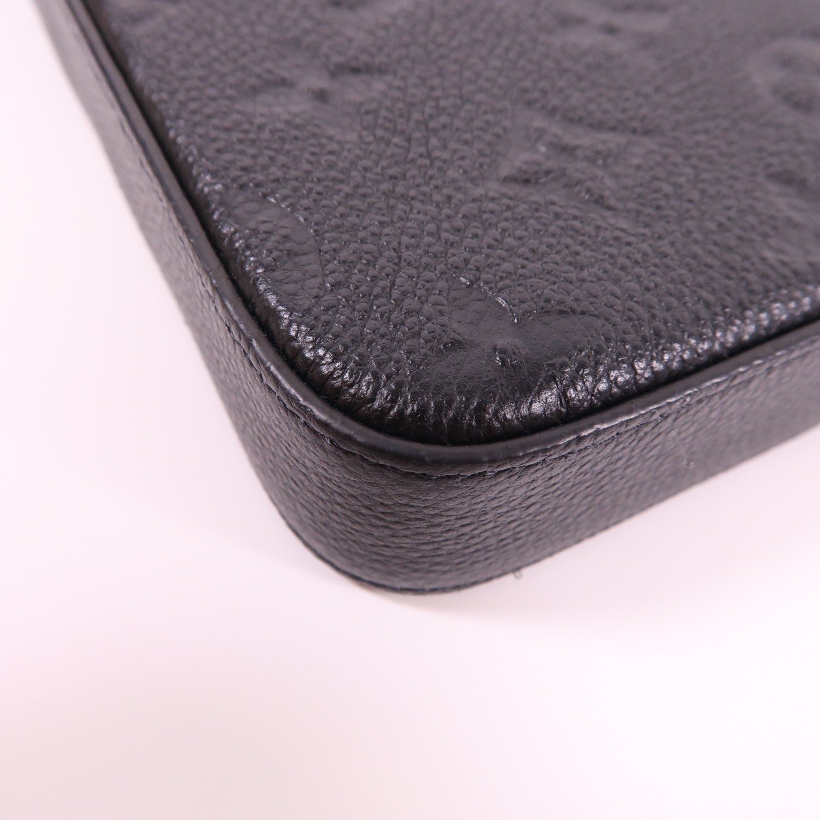 LOUIS VUITTON Monogram Empreinte Felicie Pochette金扣鏈帶肩背袋