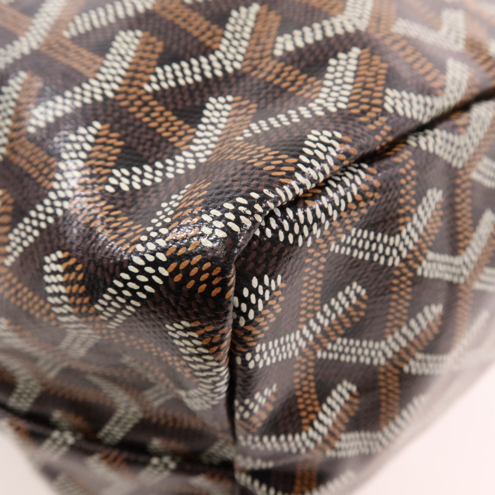 GOYARD 塗層帆布Saint Louis PM銀扣肩背袋