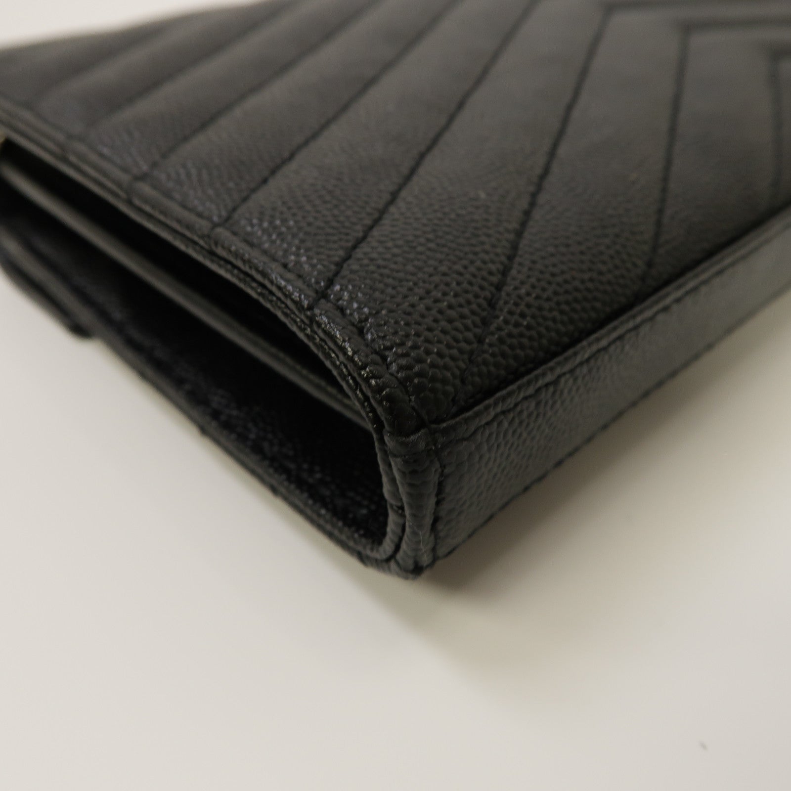SAINT LAURENT 斜紋牛皮皮革Cassandre Chain Wallet銀扣鏈帶肩背袋黑色