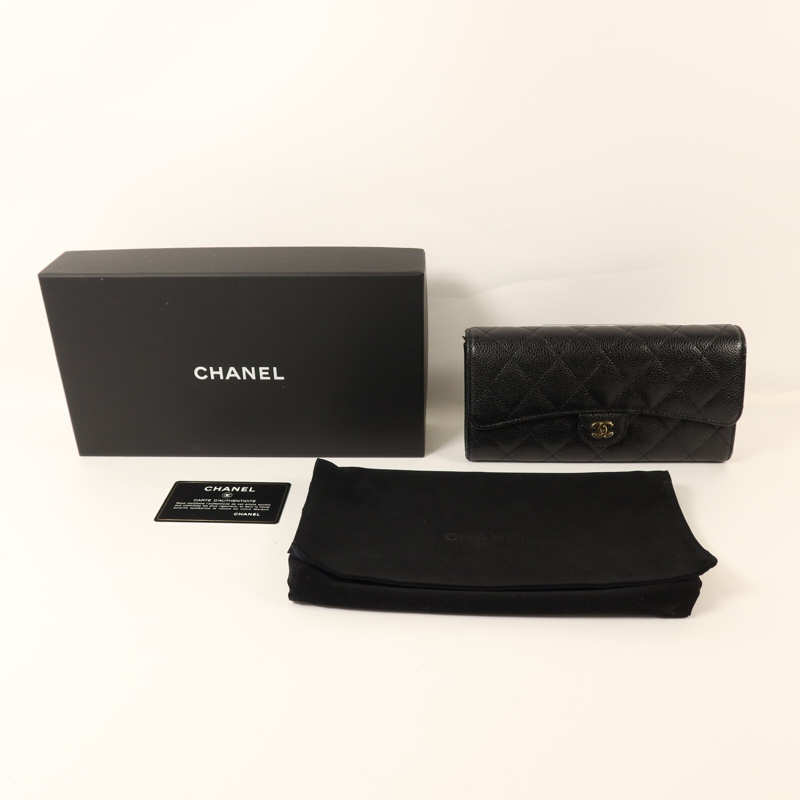 CHANEL 牛皮皮革Classic Long Wallet金扣長錢包