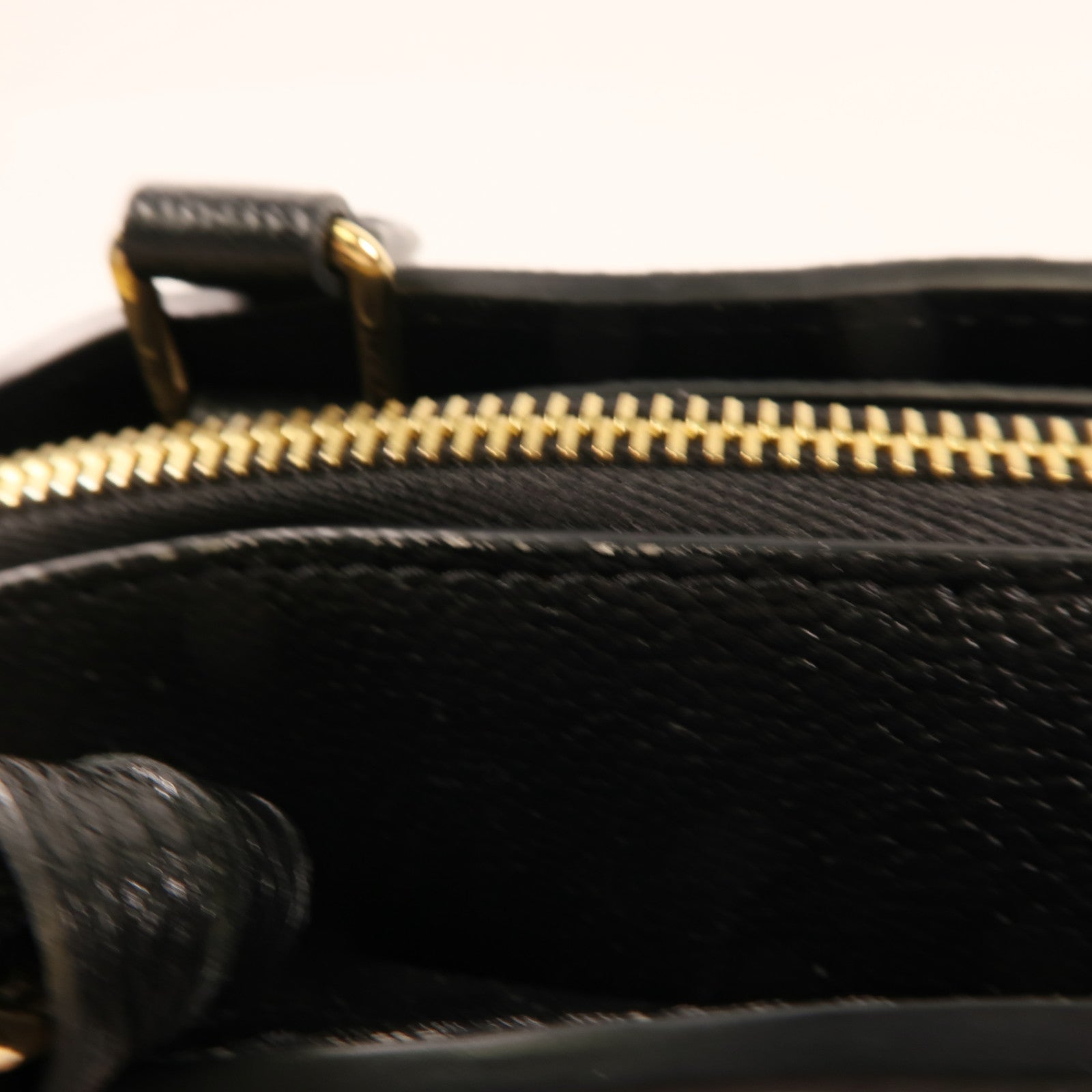 LOUIS VUITTON Monogram Empreinte Petit Palais金扣手挽肩背兩用袋