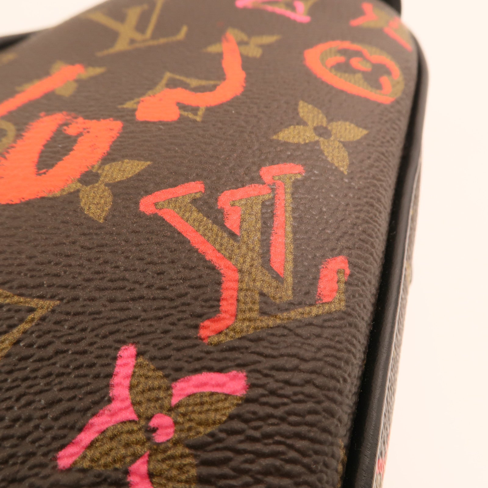 LOUIS VUITTON Monogram Sac Coeur Fall In Love金扣肩背袋棕色