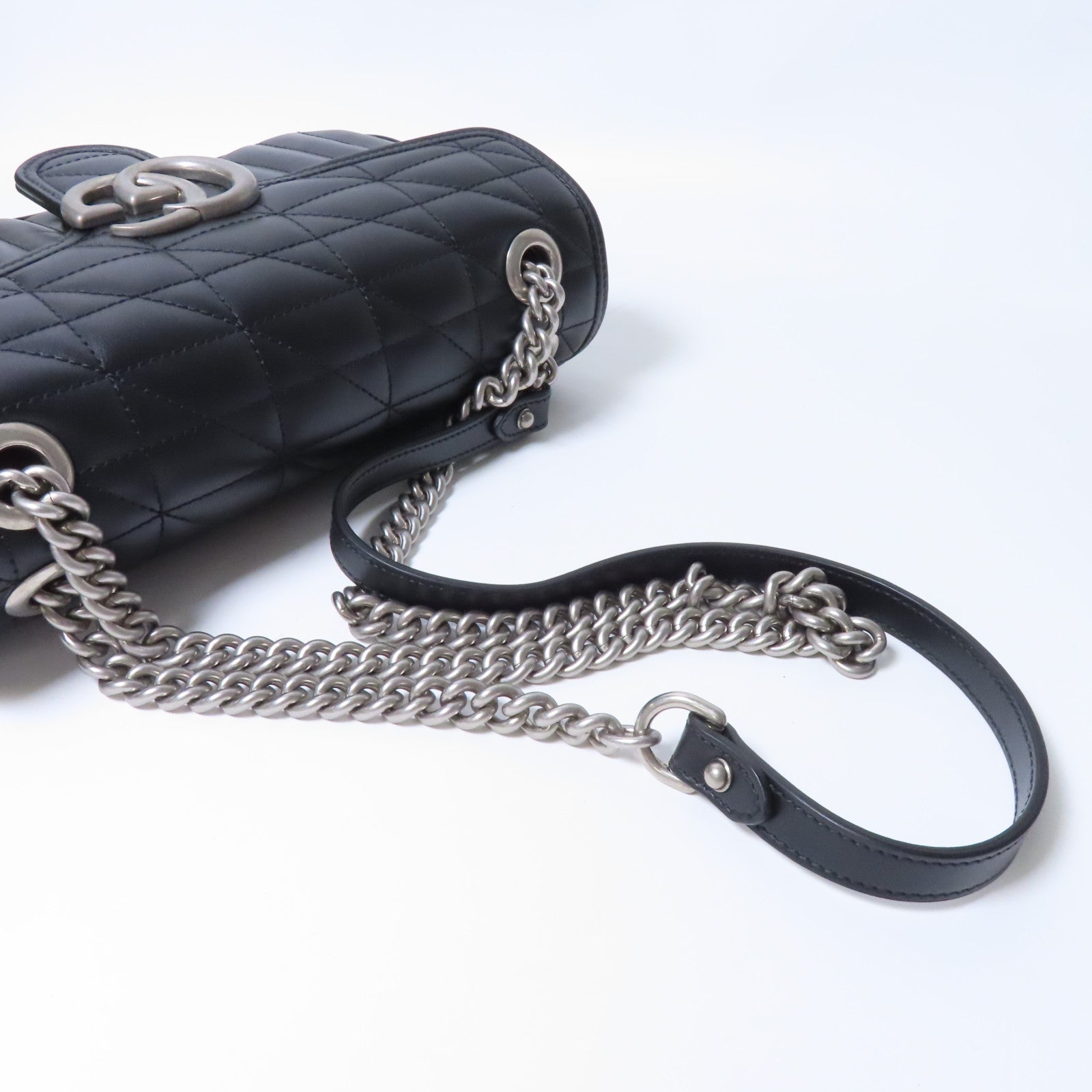 GUCCI 【激減優惠】牛皮皮革Shoulder Bag銀扣鏈帶肩背袋黑色