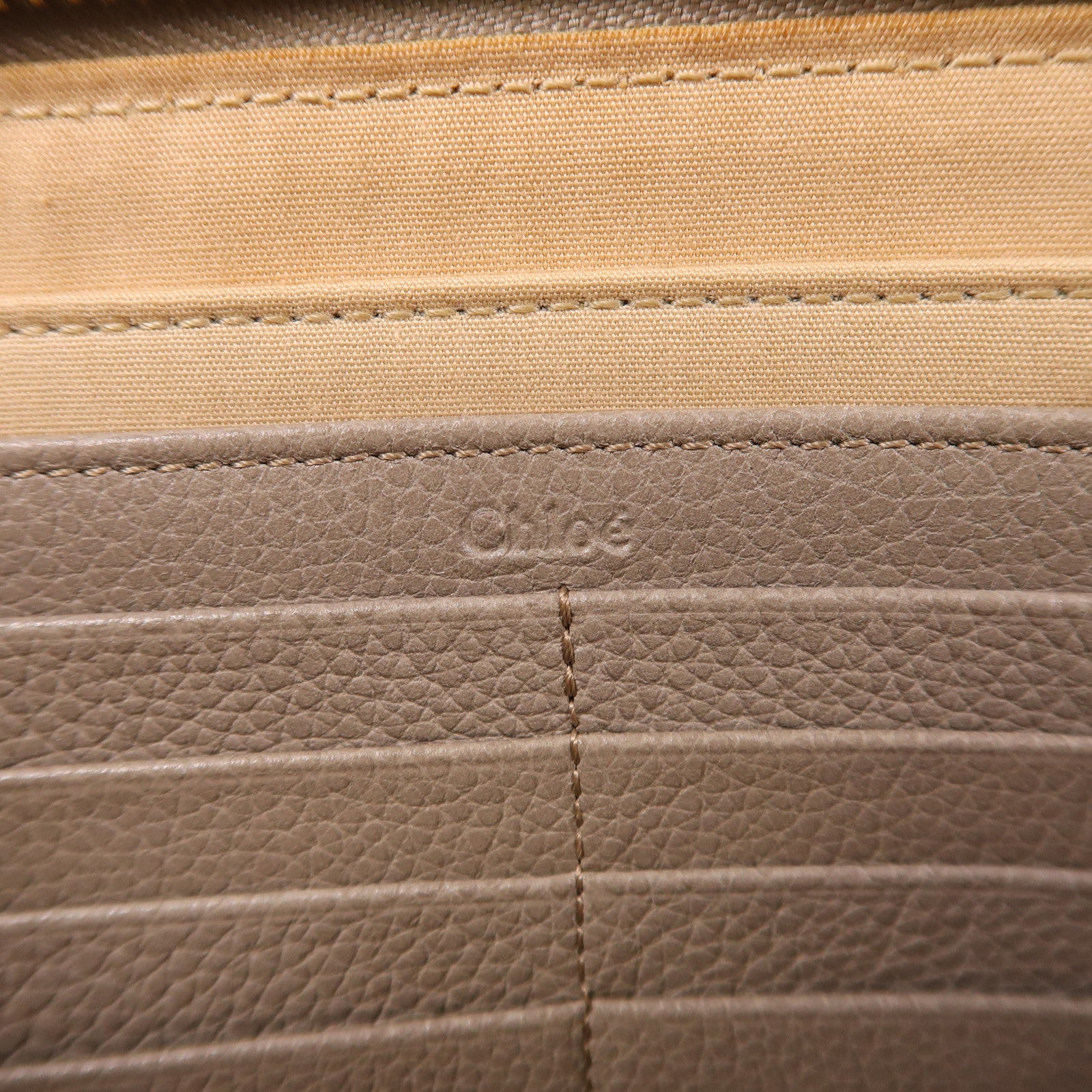 Chloe 【激減優惠】牛皮皮革Pouch金扣手拿包