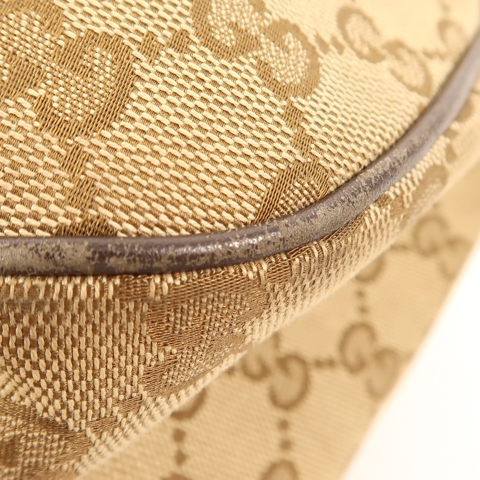 GUCCI 帆布Shoulder Bag金扣肩背袋