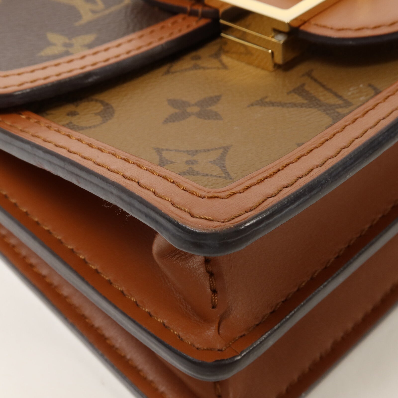 LOUIS VUITTON Monogram Reverse Mini Dauphine肩背袋