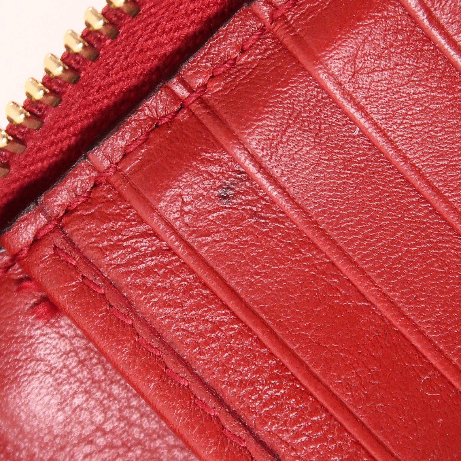 GUCCI GG GHW Wallet Calfskin Leather Red