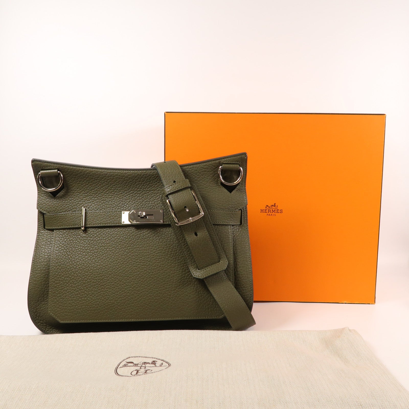 HERMES Clemence皮革Jypesiere 34銀扣肩背袋Vert Verone