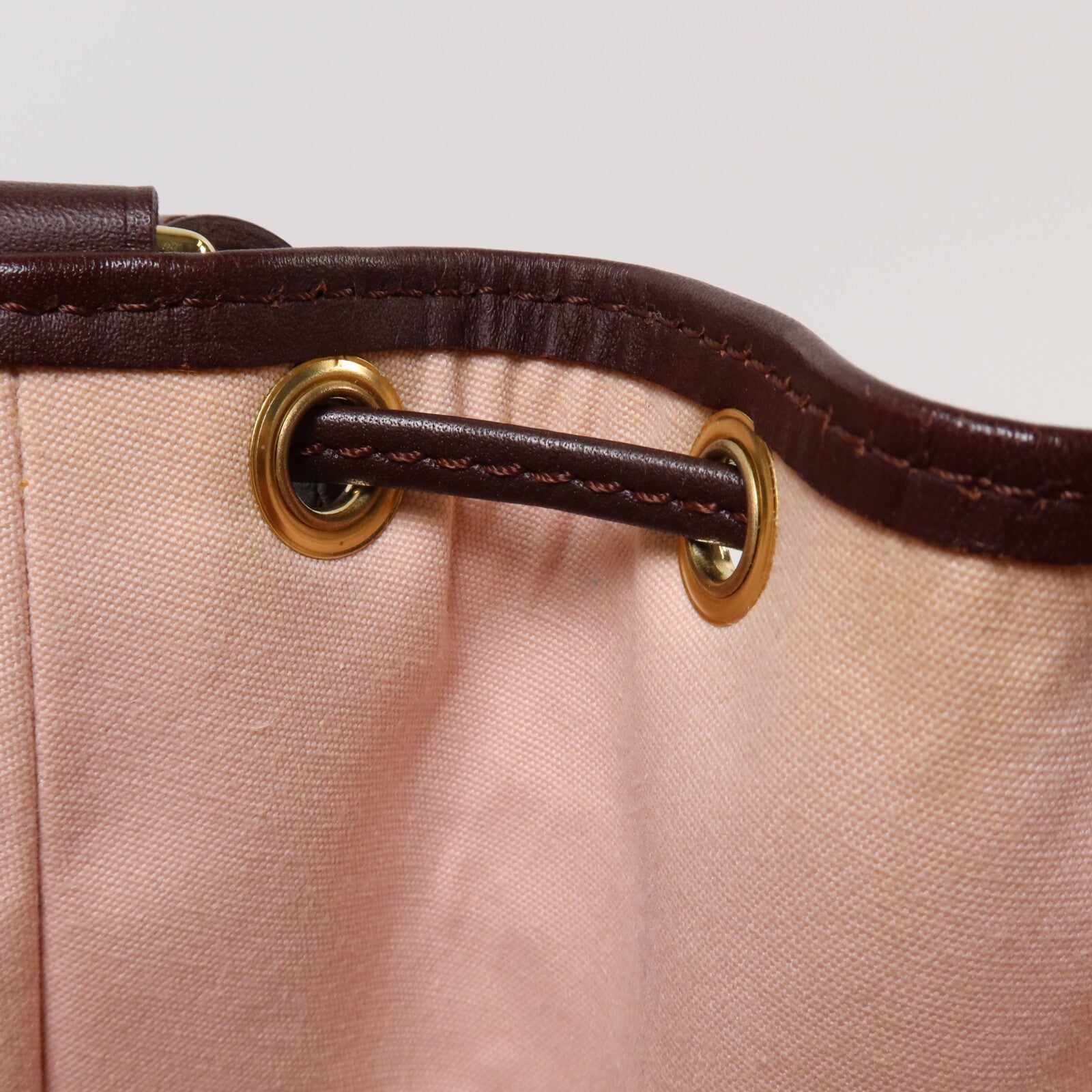 LOUIS VUITTON Monogram Mini Lin Noelie手挽袋