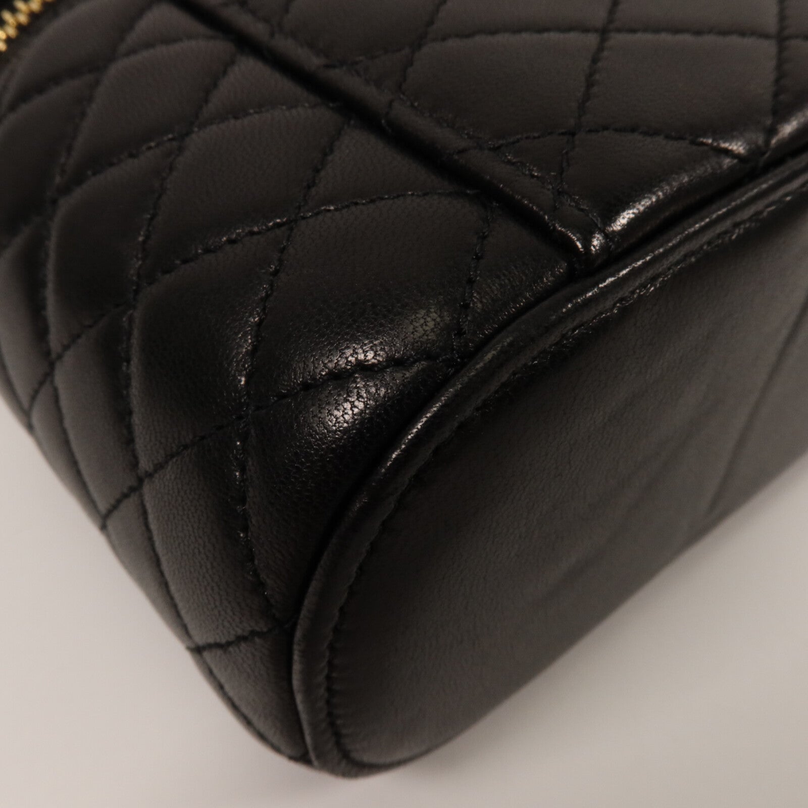 SAINT LAURENT 羊皮皮革Caby Vanity手挽肩背兩用袋