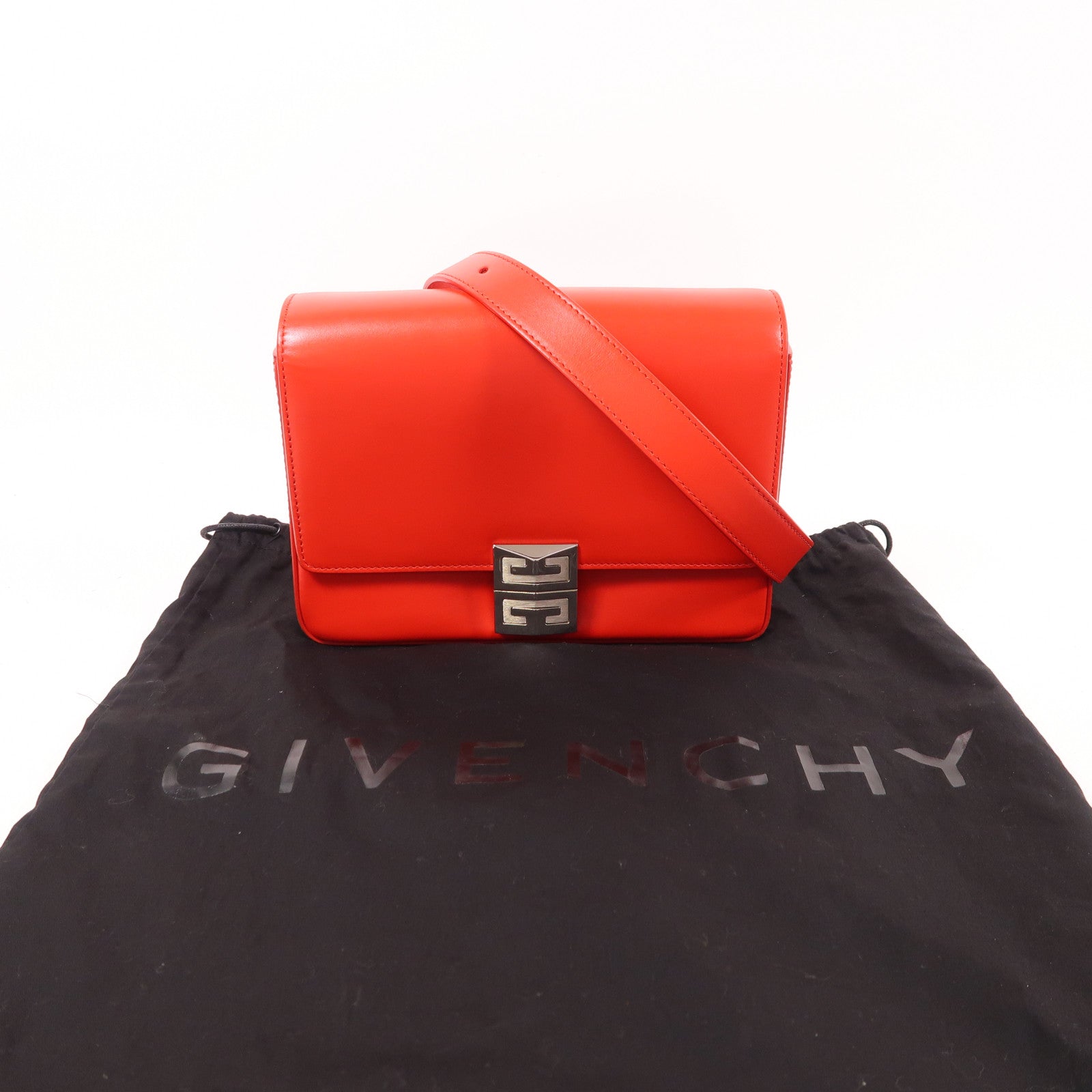 GIVENCHY 牛皮皮革Shoulder Bag銀扣肩背袋