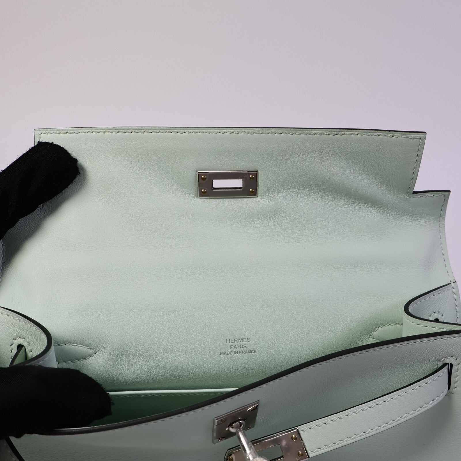 HERMES Swift皮革Kelly Pochette手挽袋Vert Fizz