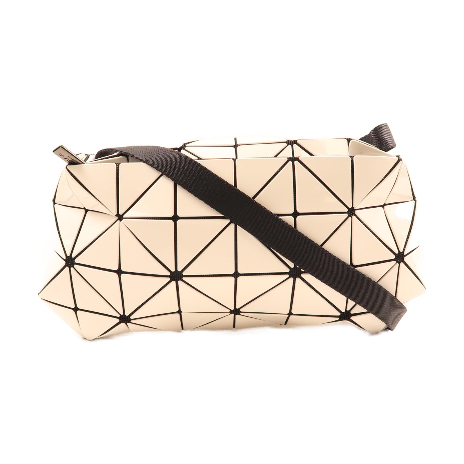 BAO BAO ISSEYMIYAKE PVC Shoulder Bag銀扣肩背袋白色