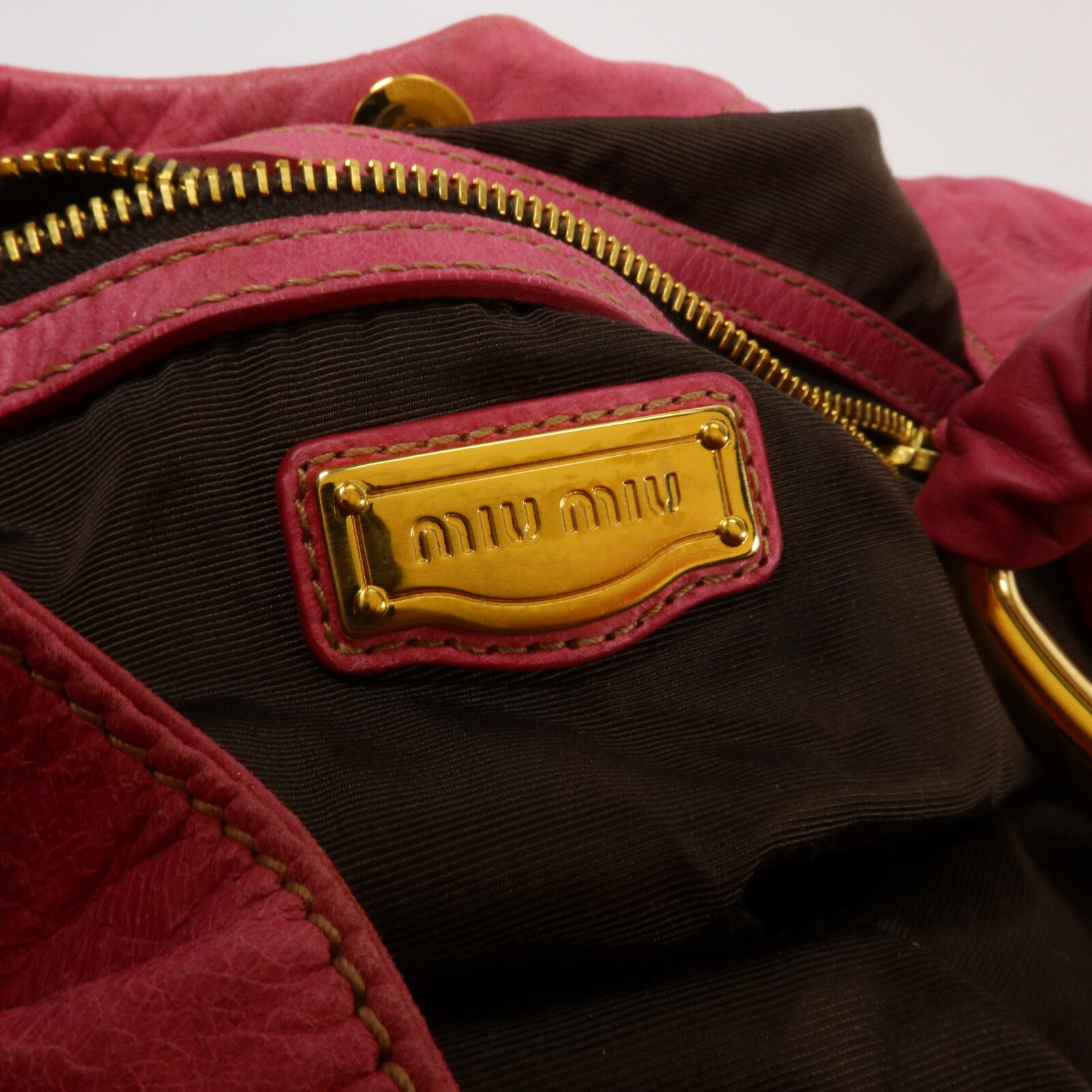 Miu Miu 牛皮皮革Shoulder Bag肩背袋