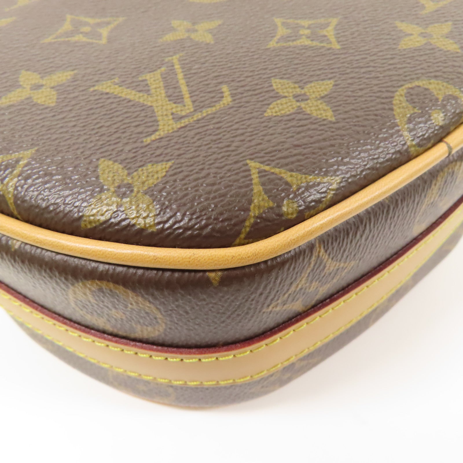 LOUIS VUITTON LV GHW Boite Chapeau Souple PM Shoulder Bag M45578 Monogram Brown