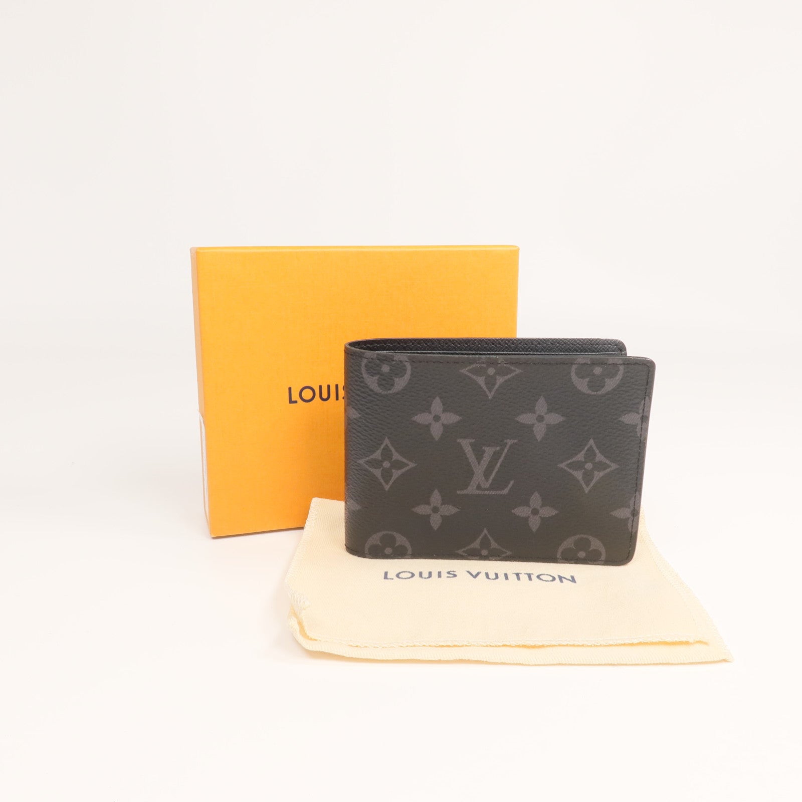 LOUIS VUITTON Monogram Eclipse Multiple Wallet錢包