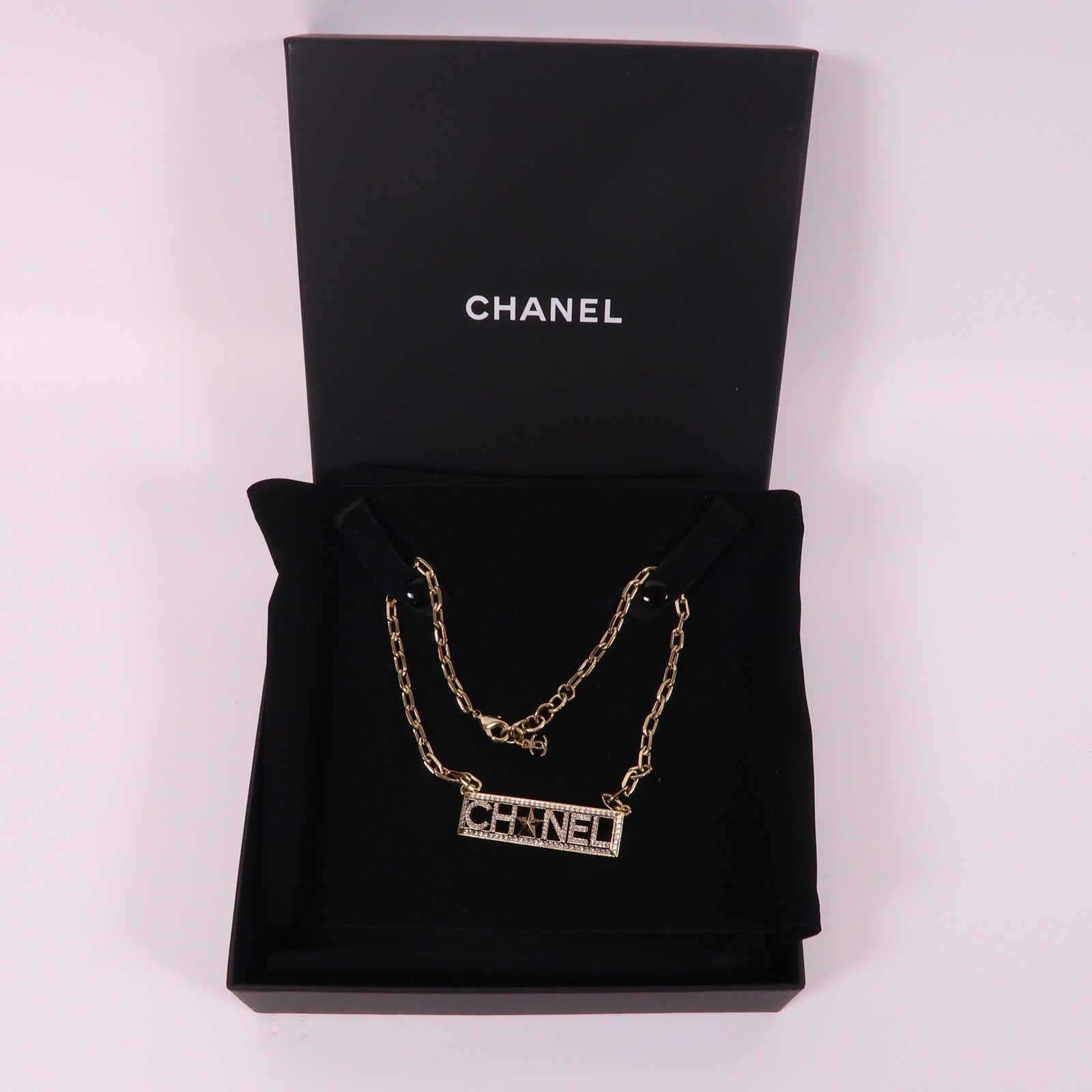 CHANEL CC Necklace A17C Metal Gold