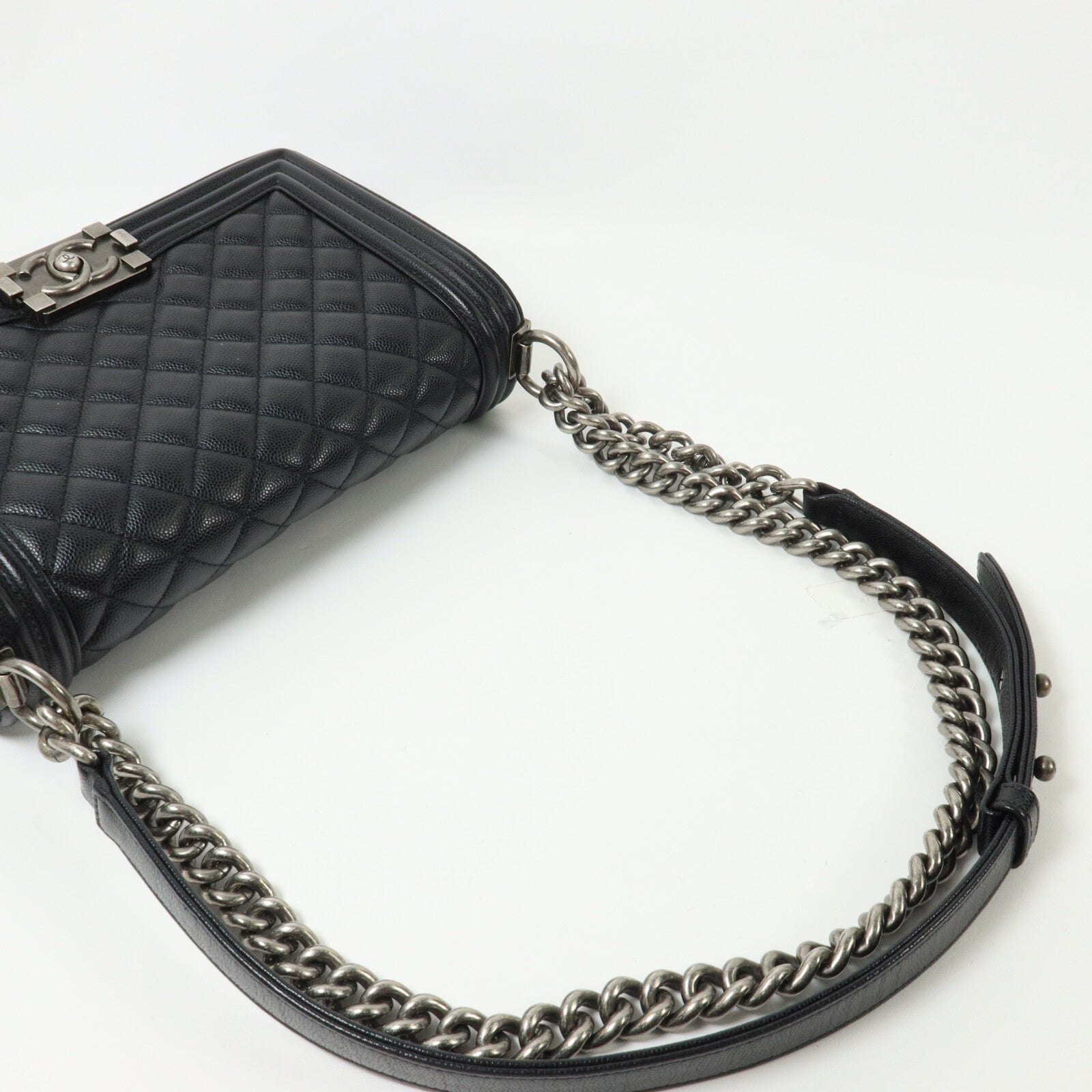 CHANEL 牛皮皮革Boy 25鏈帶肩背袋