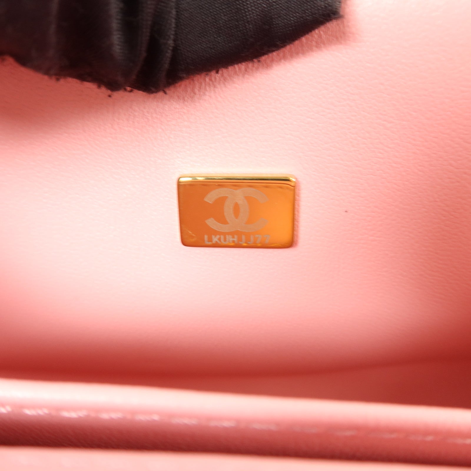 CHANEL 羊皮皮革Boy 20鏈帶肩背袋