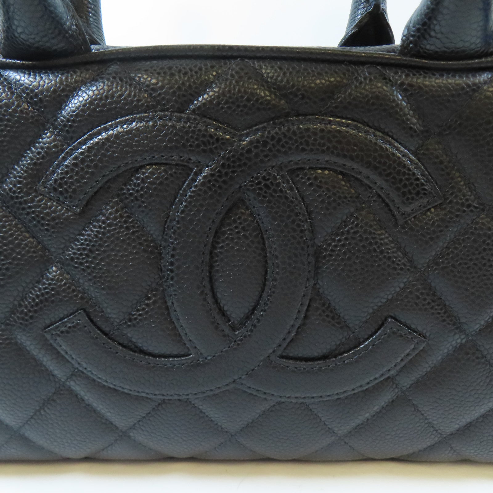 CHANEL Caviar皮革Handbag金扣手挽袋黑色