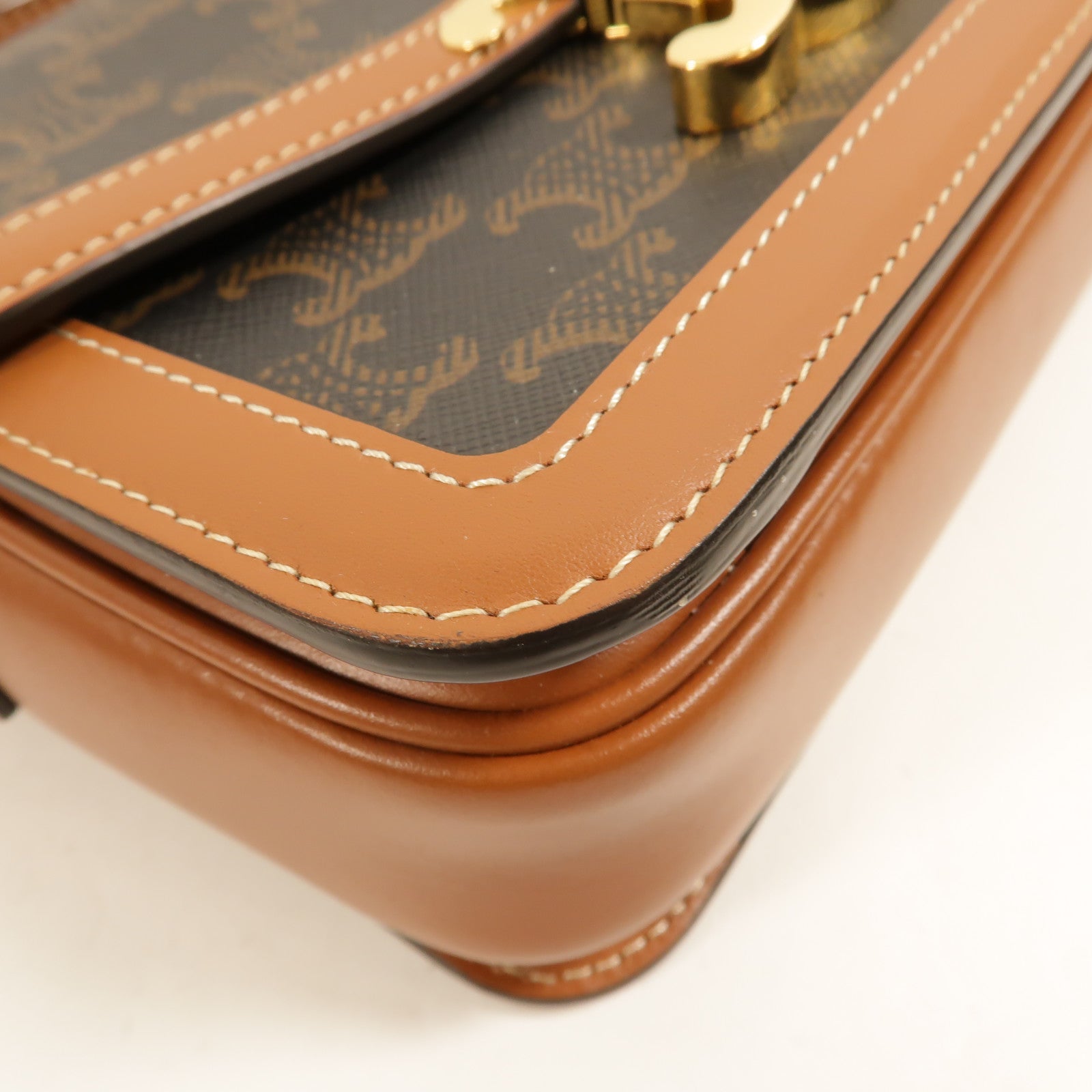 CELINE 塗層帆布Classique Triomphe Teen肩背袋