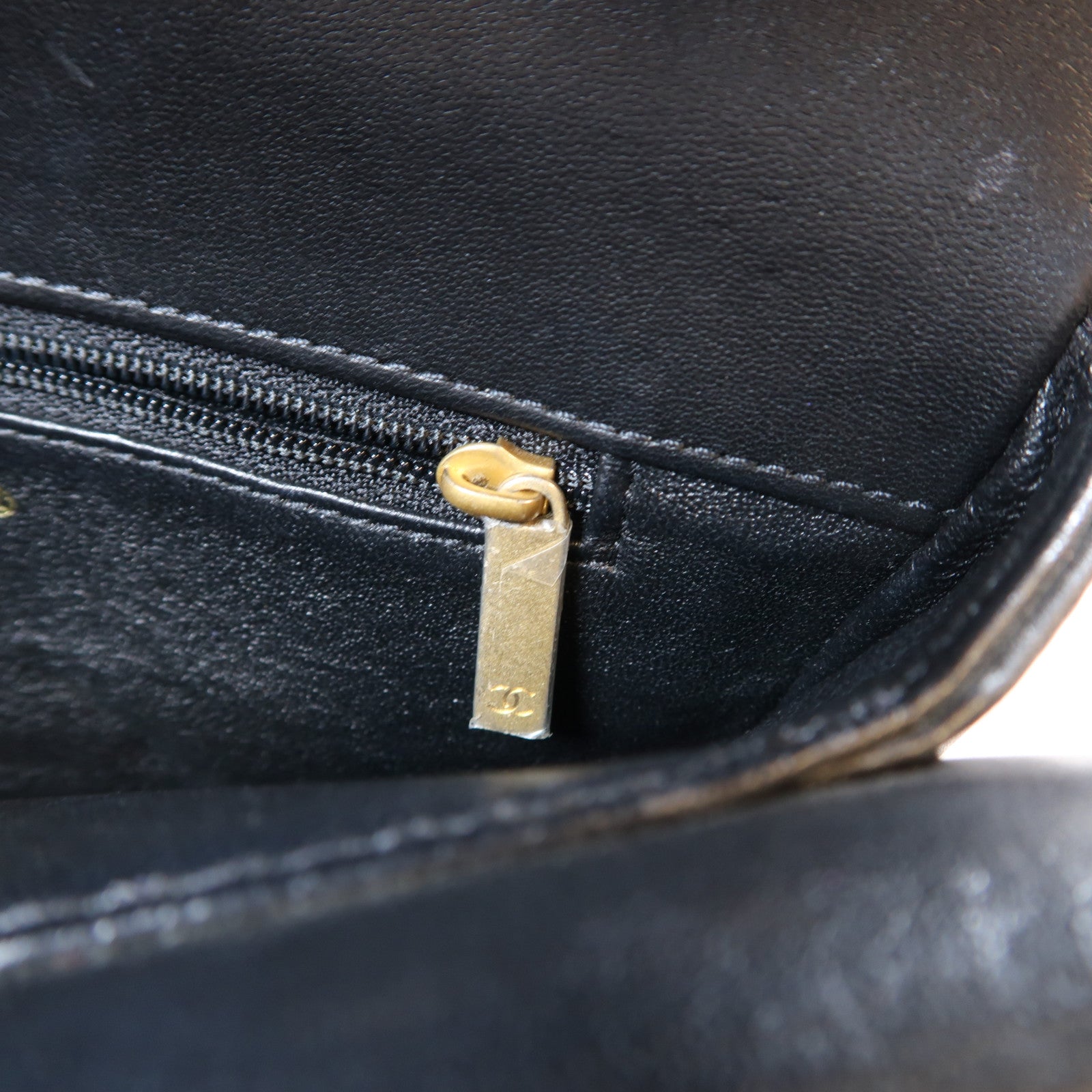 CHANEL 菱格羊皮皮革Double Flap Bag金扣鏈帶肩背袋黑色