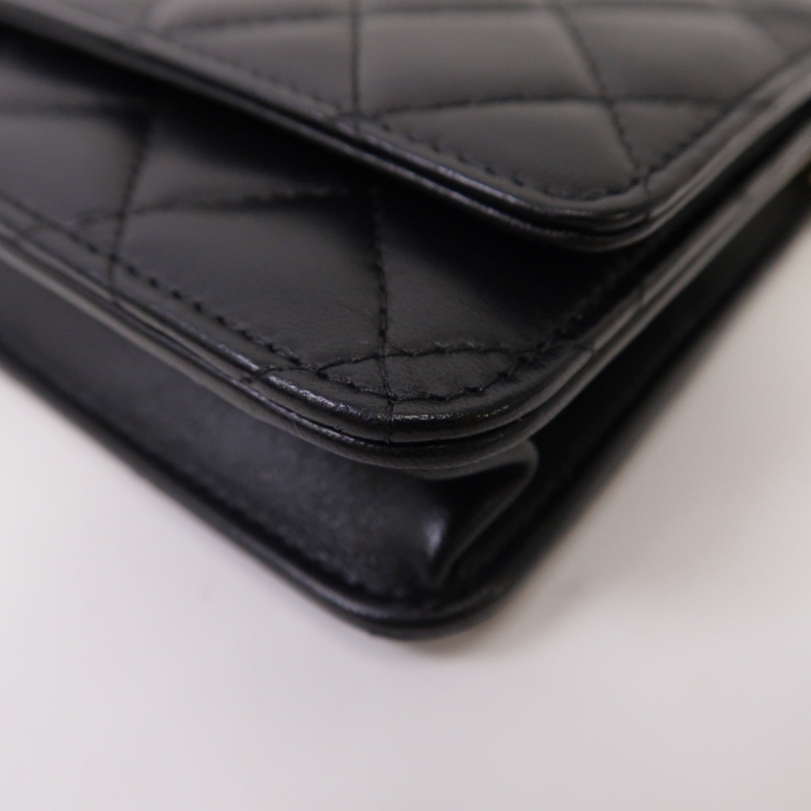 CHANEL 菱格羊皮皮革Wallet On Chain金扣鏈帶肩背袋黑色