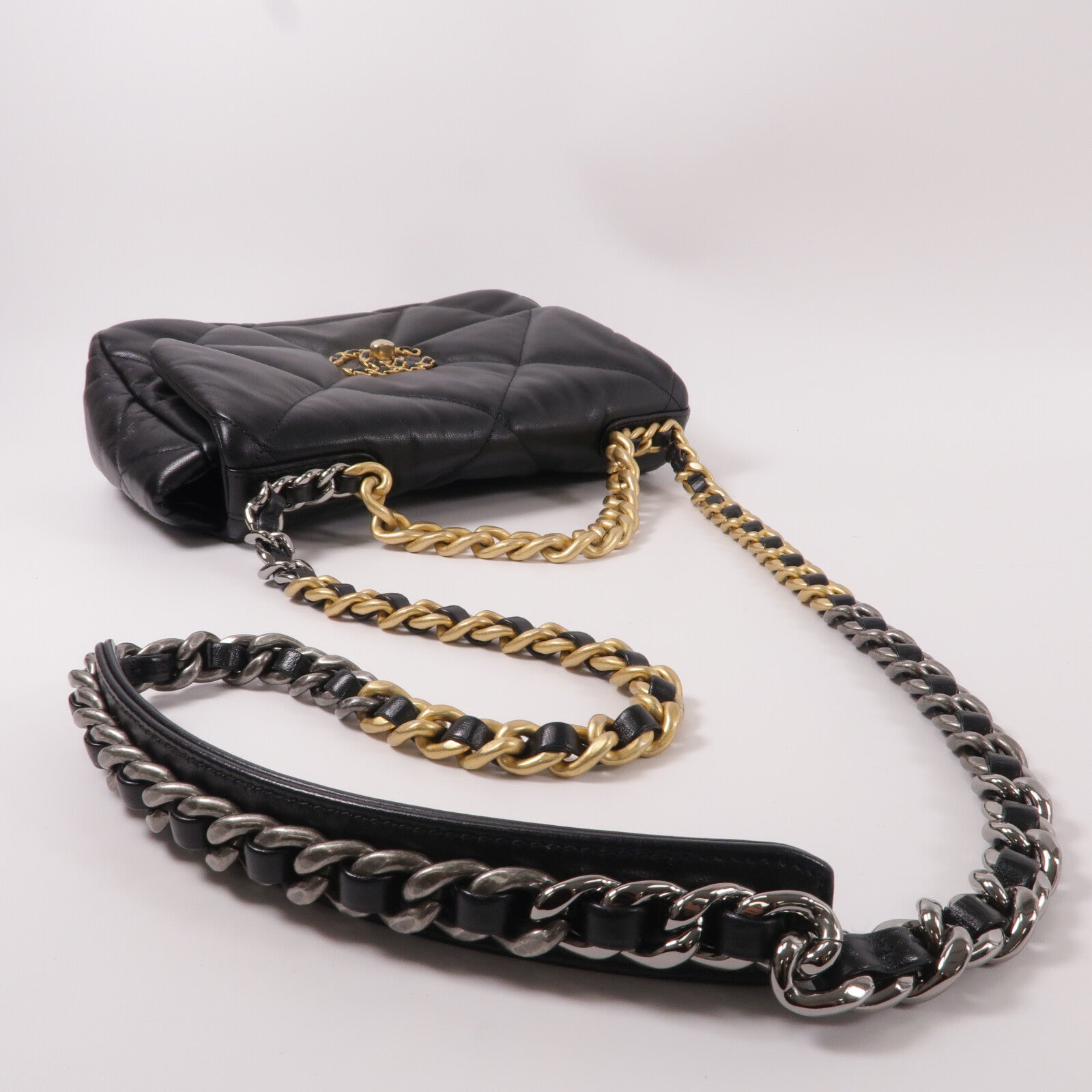 CHANEL 羊皮皮革Chanel 19 Small鏈帶肩背袋