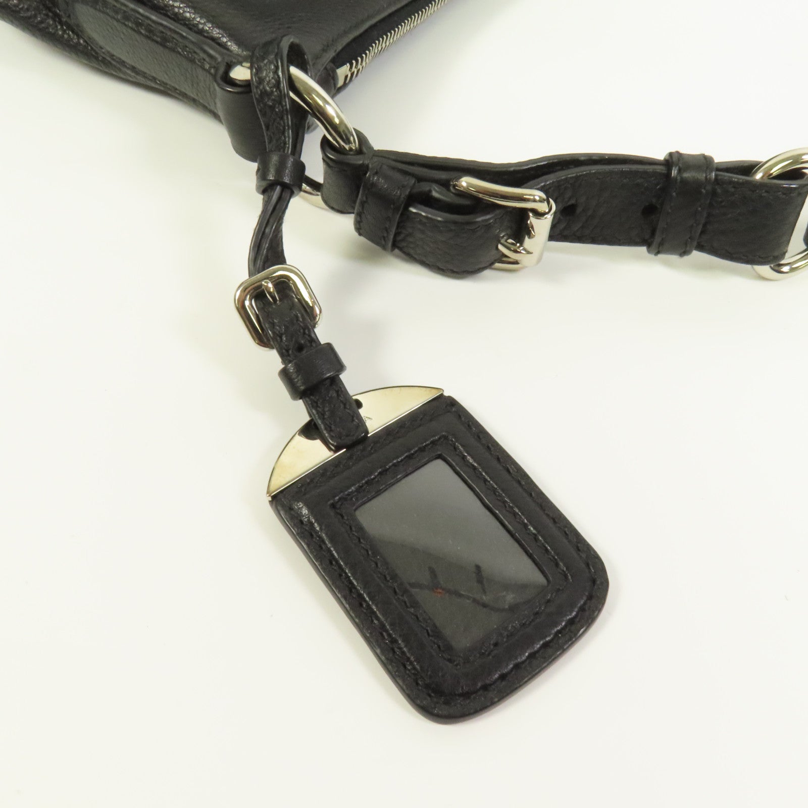 PRADA 牛皮皮革Shoulder Bag銀扣肩背袋