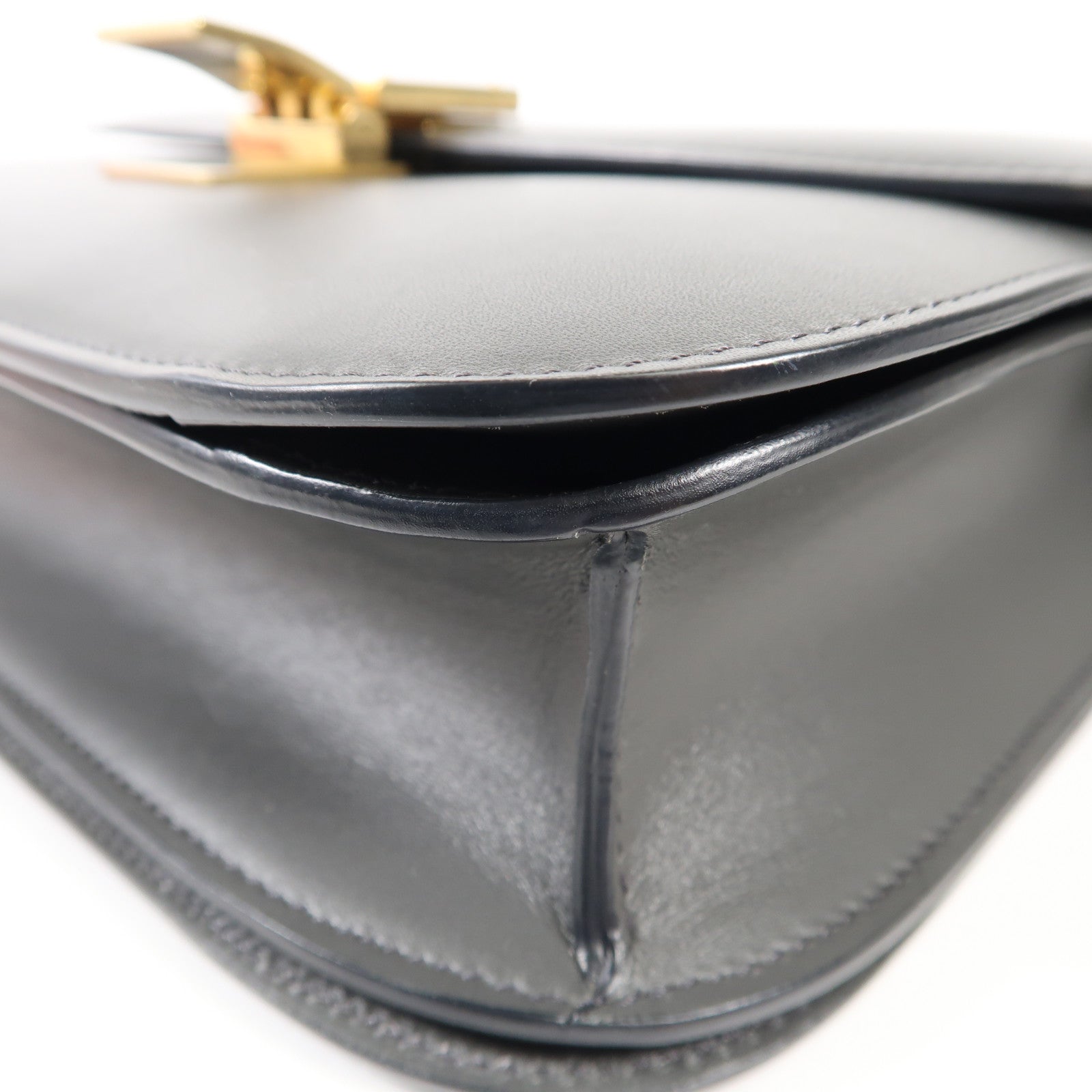 CELINE 牛皮皮革Classic Box金扣肩背袋