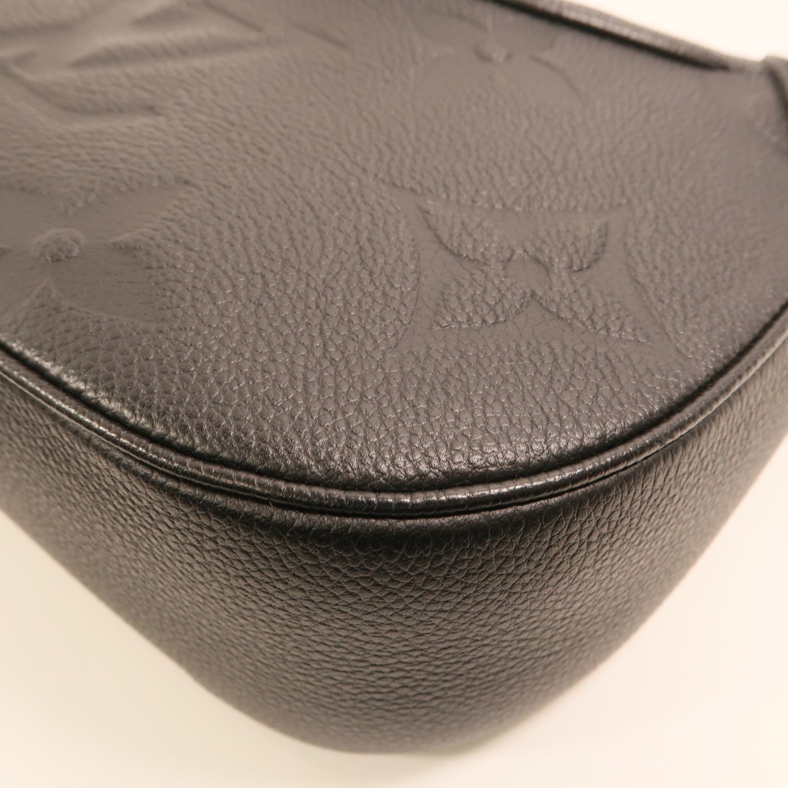 LOUIS VUITTON Monogram Empreinte Bagatelle金扣手挽肩背兩用袋