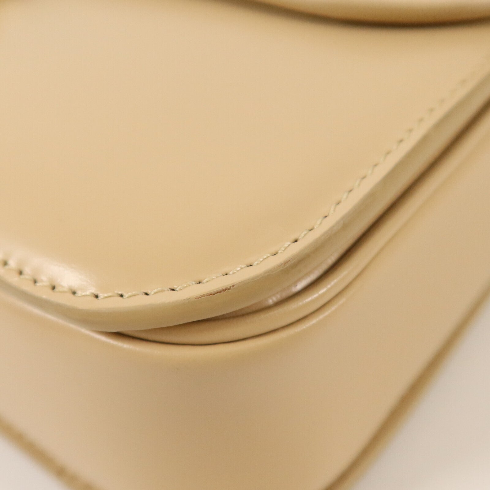 CELINE 牛皮皮革Classique Triomphe Medium金扣肩背袋