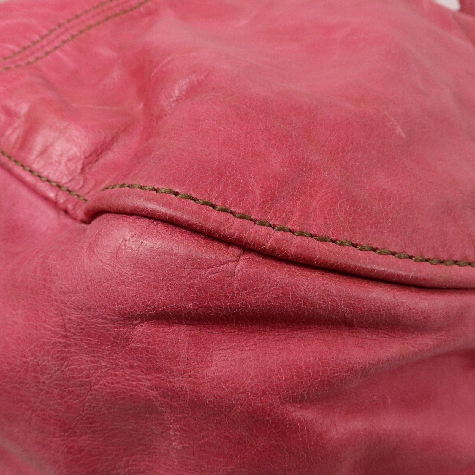 Miu Miu 牛皮皮革Shoulder Bag肩背袋