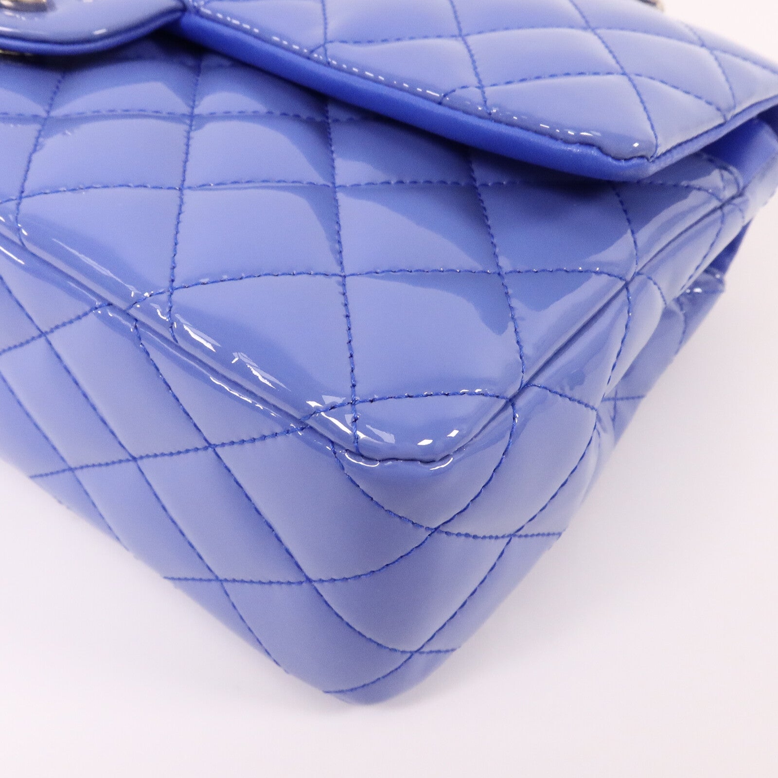CHANEL 漆皮皮革Classic 25鏈帶手挽肩背兩用袋