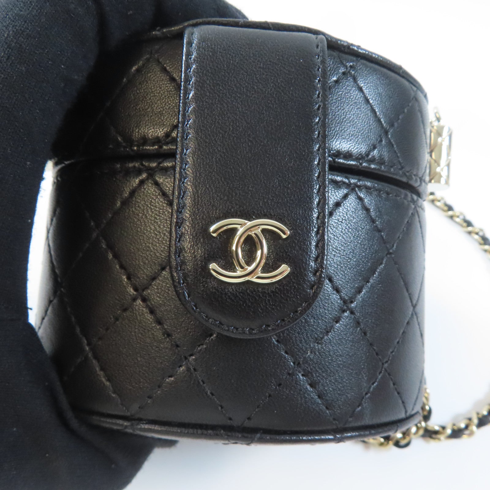 CHANEL 【激減優惠】菱格牛皮皮革Chain Shoulder金扣鏈帶肩背袋黑色