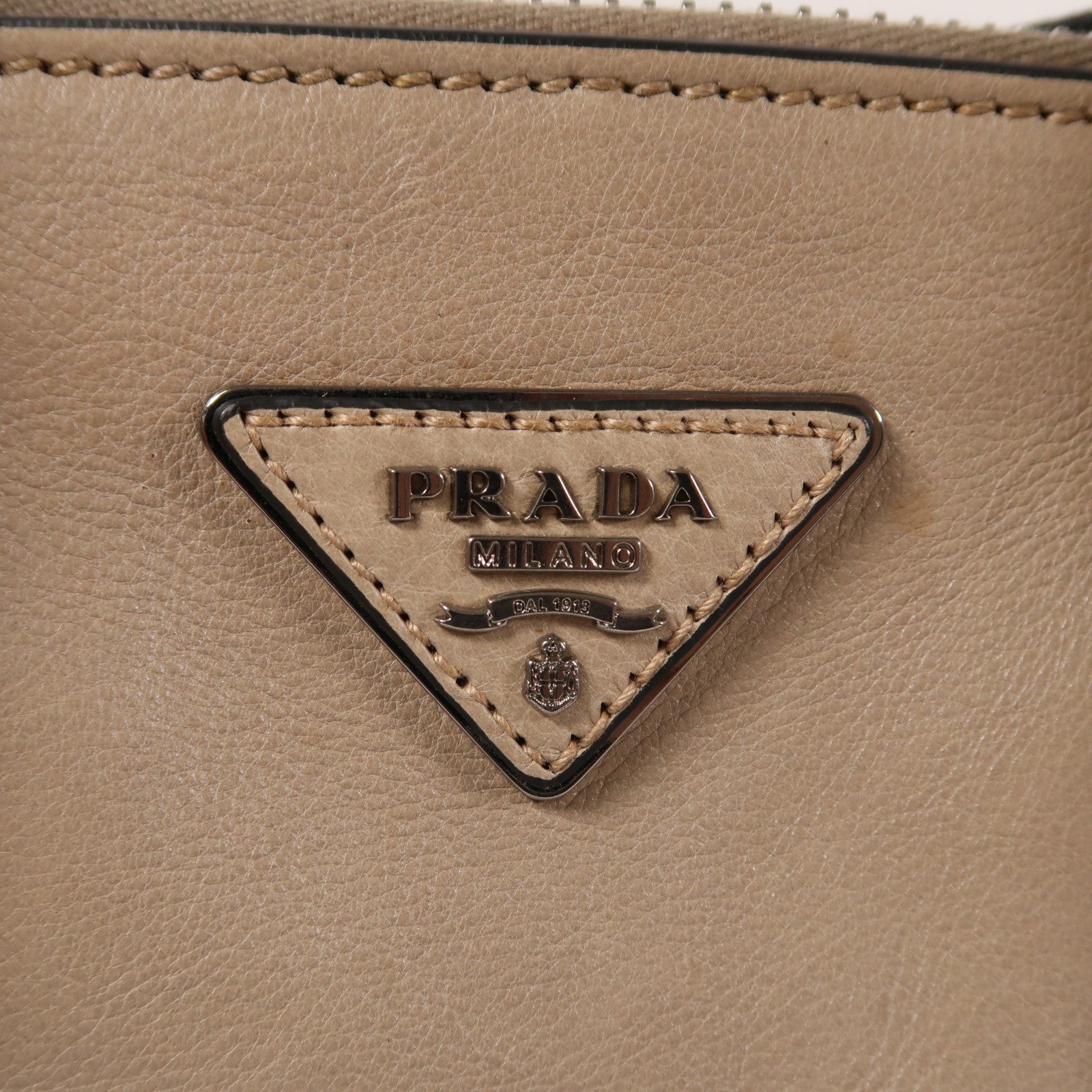 PRADA 牛皮皮革2Way Shoulder銀扣手挽肩背兩用袋