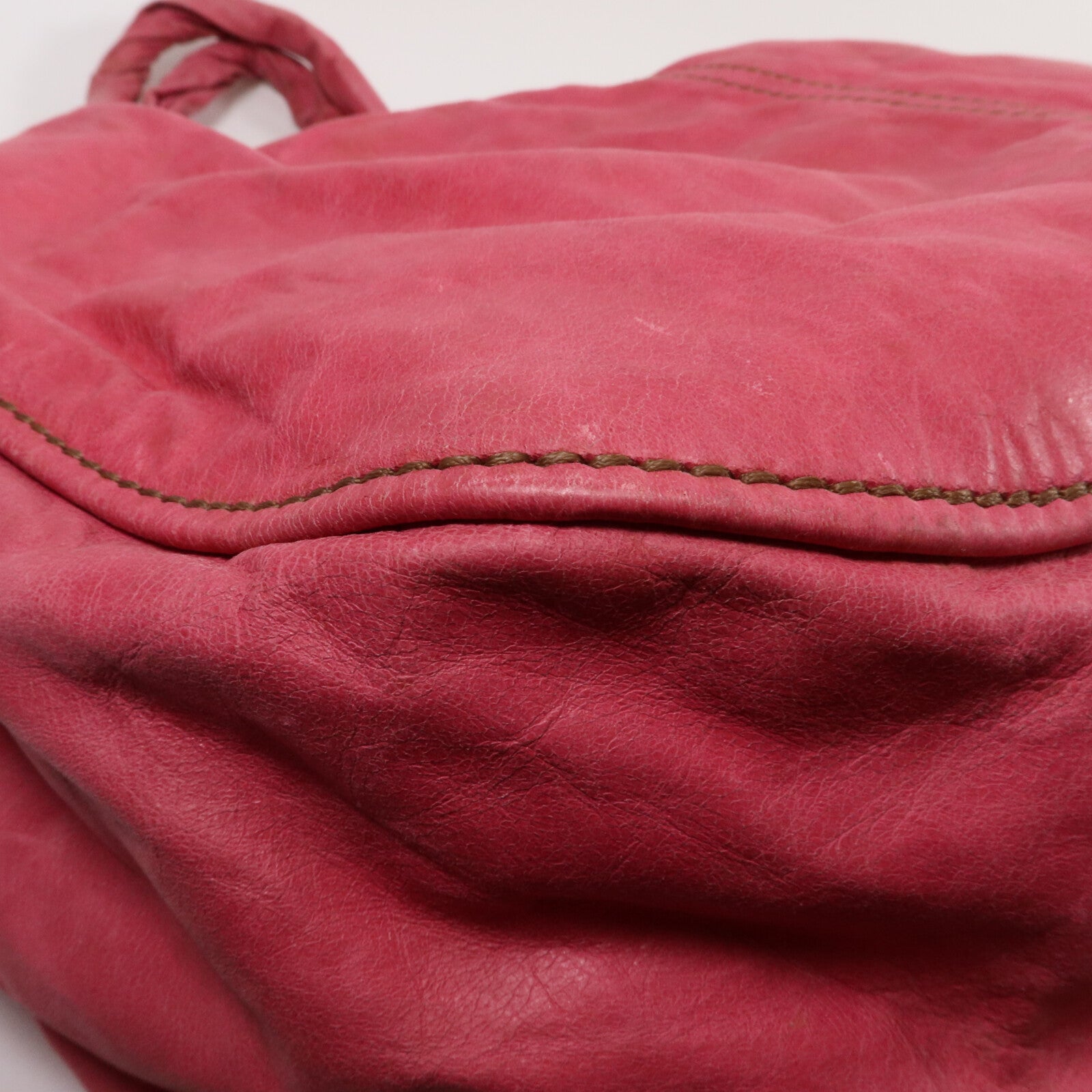 Miu Miu 牛皮皮革Shoulder Bag肩背袋