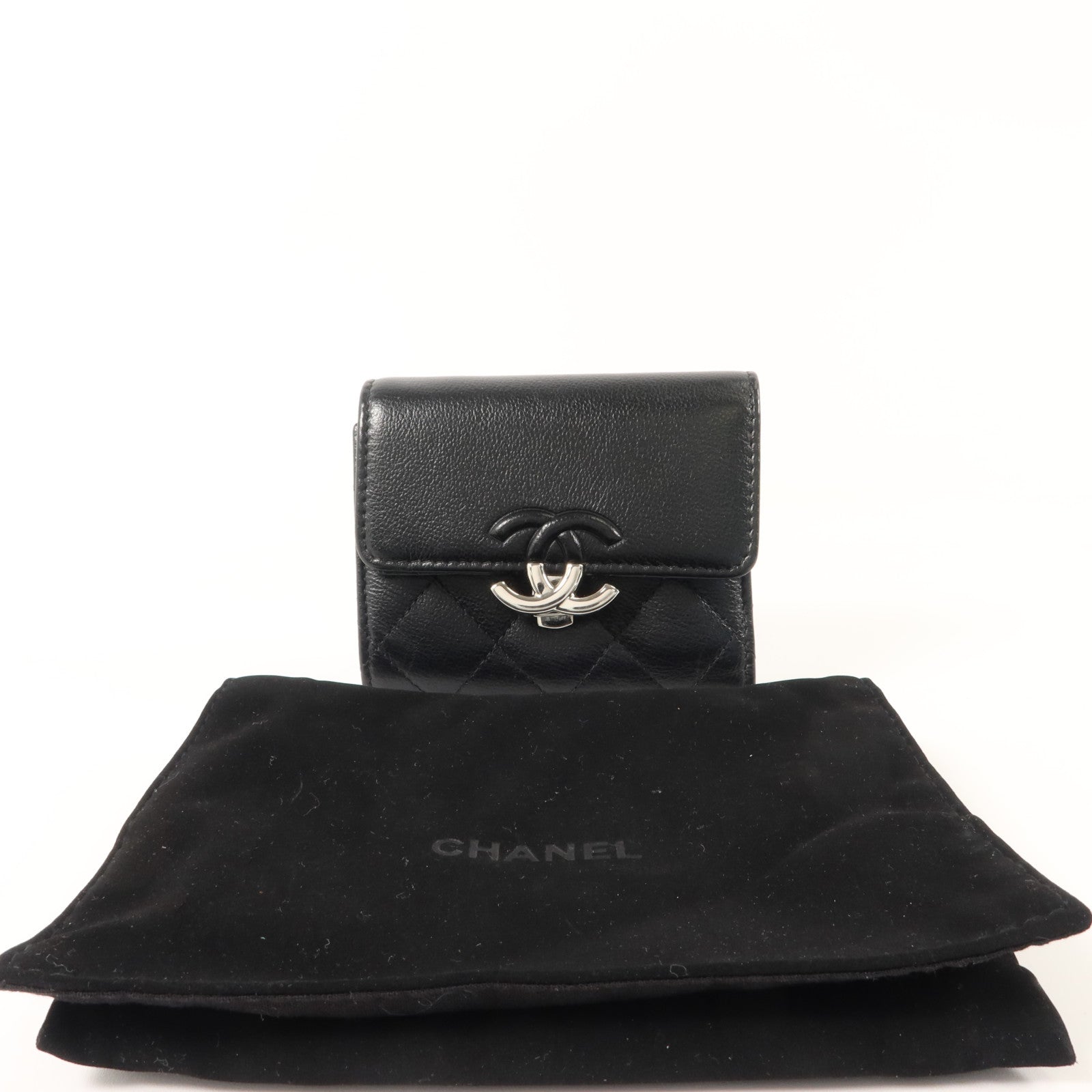 CHANEL 牛皮皮革Trifold Wallet銀扣錢包
