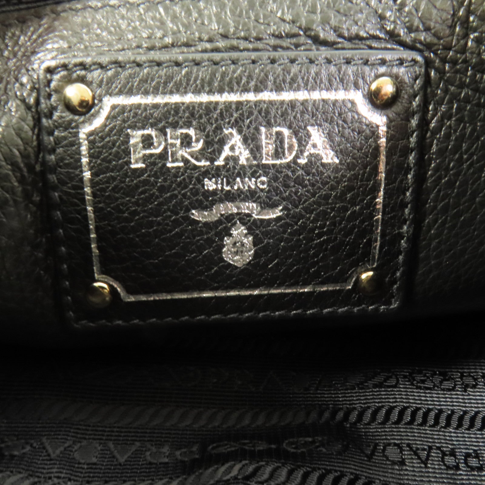PRADA 牛皮皮革Shoulder Bag銀扣肩背袋
