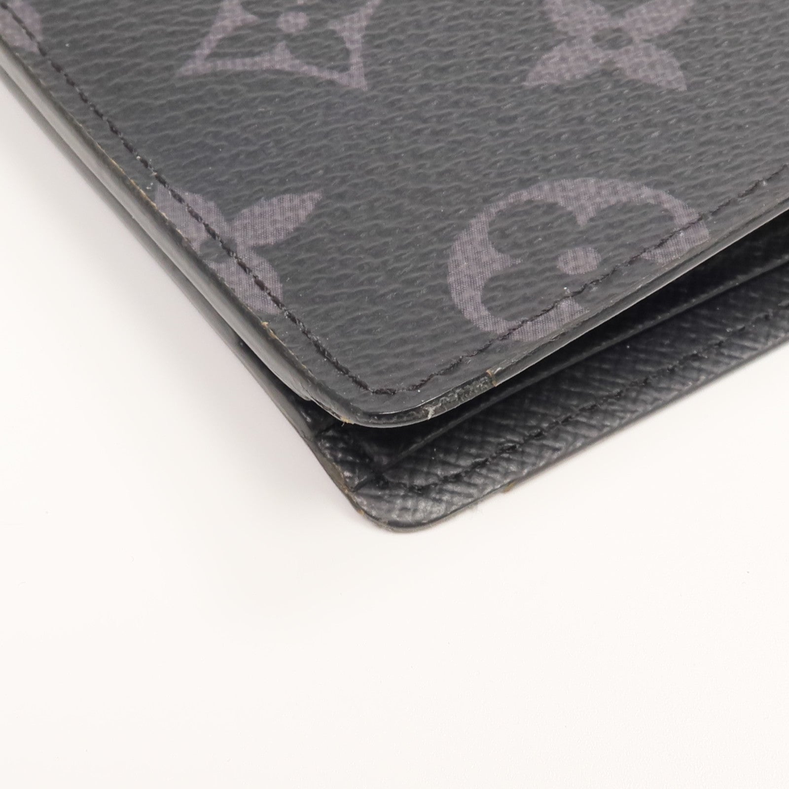 LOUIS VUITTON Monogram Eclipse Multiple Wallet錢包