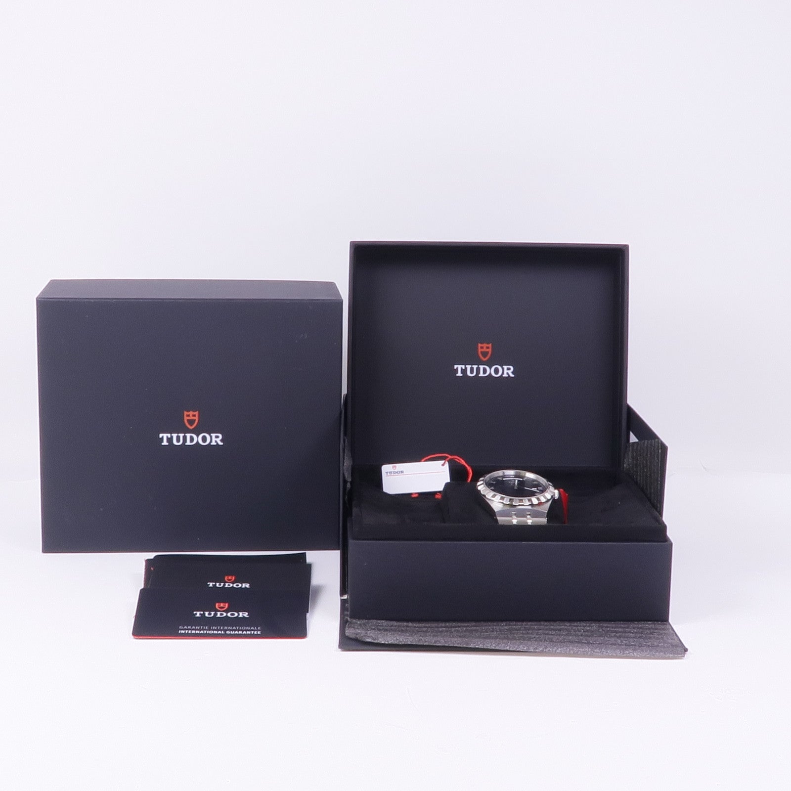 TUDOR Royal 41mm 28600