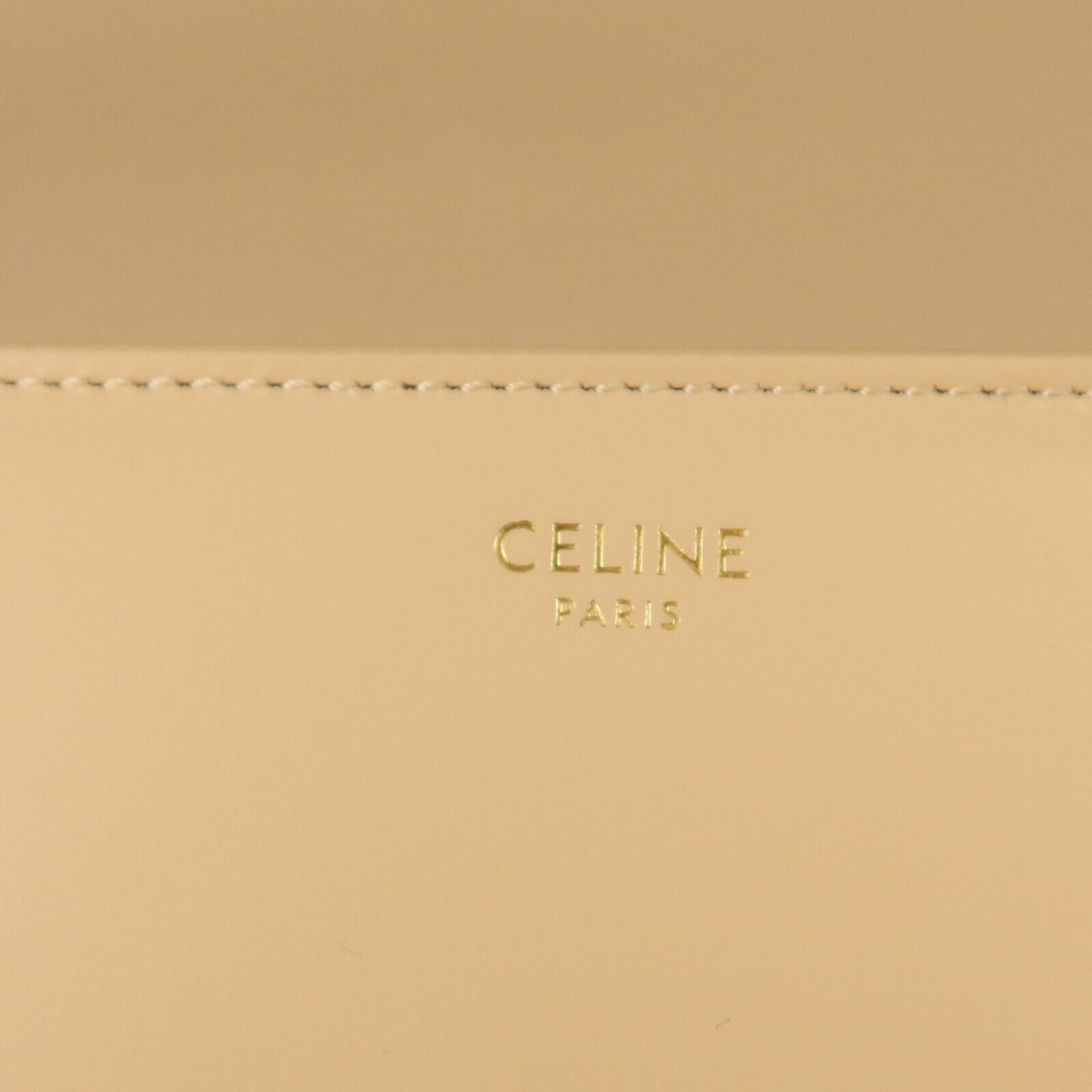 CELINE 牛皮皮革Classique Triomphe Medium金扣肩背袋