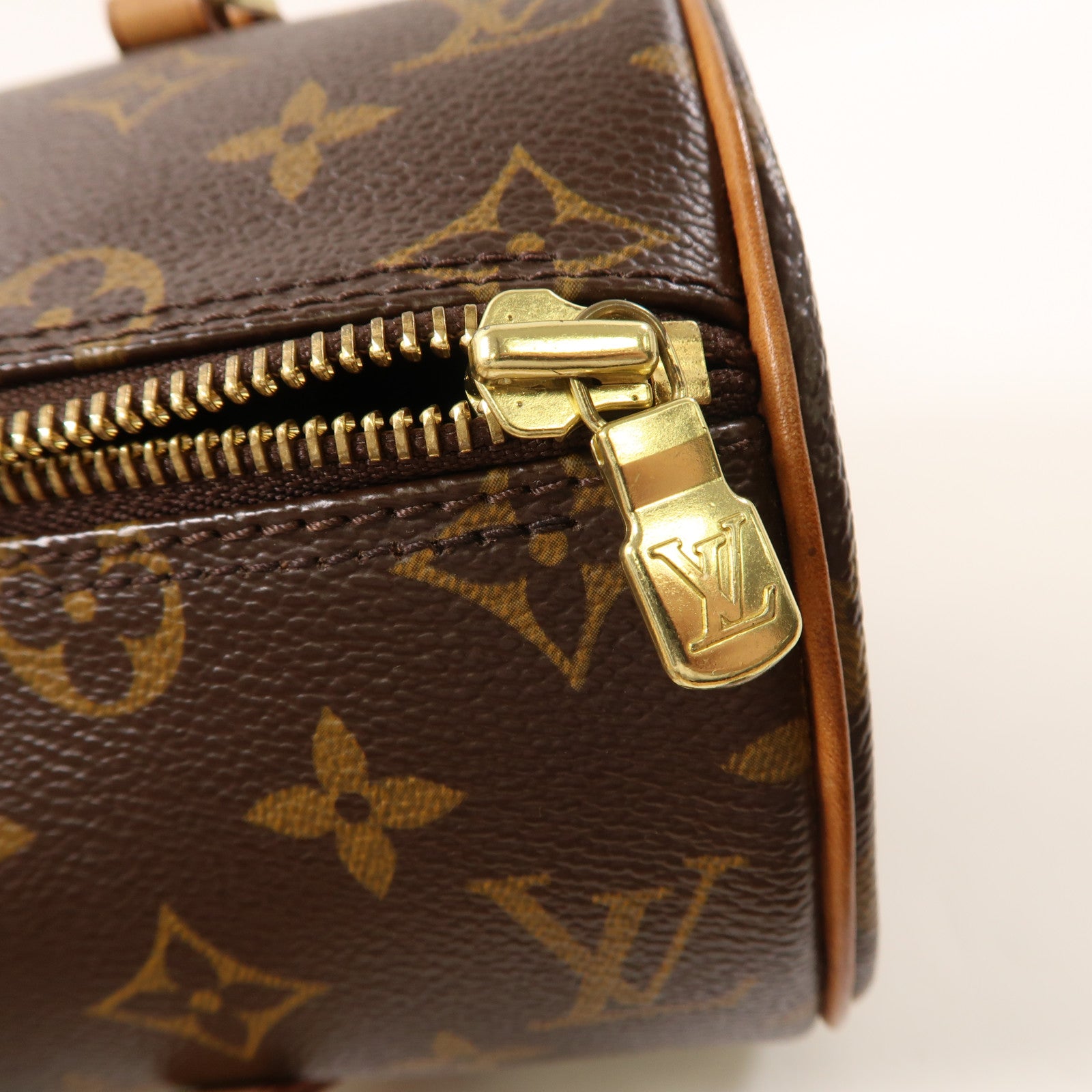 LOUIS VUITTON Monogram Papillon PM金扣手挽袋啡色